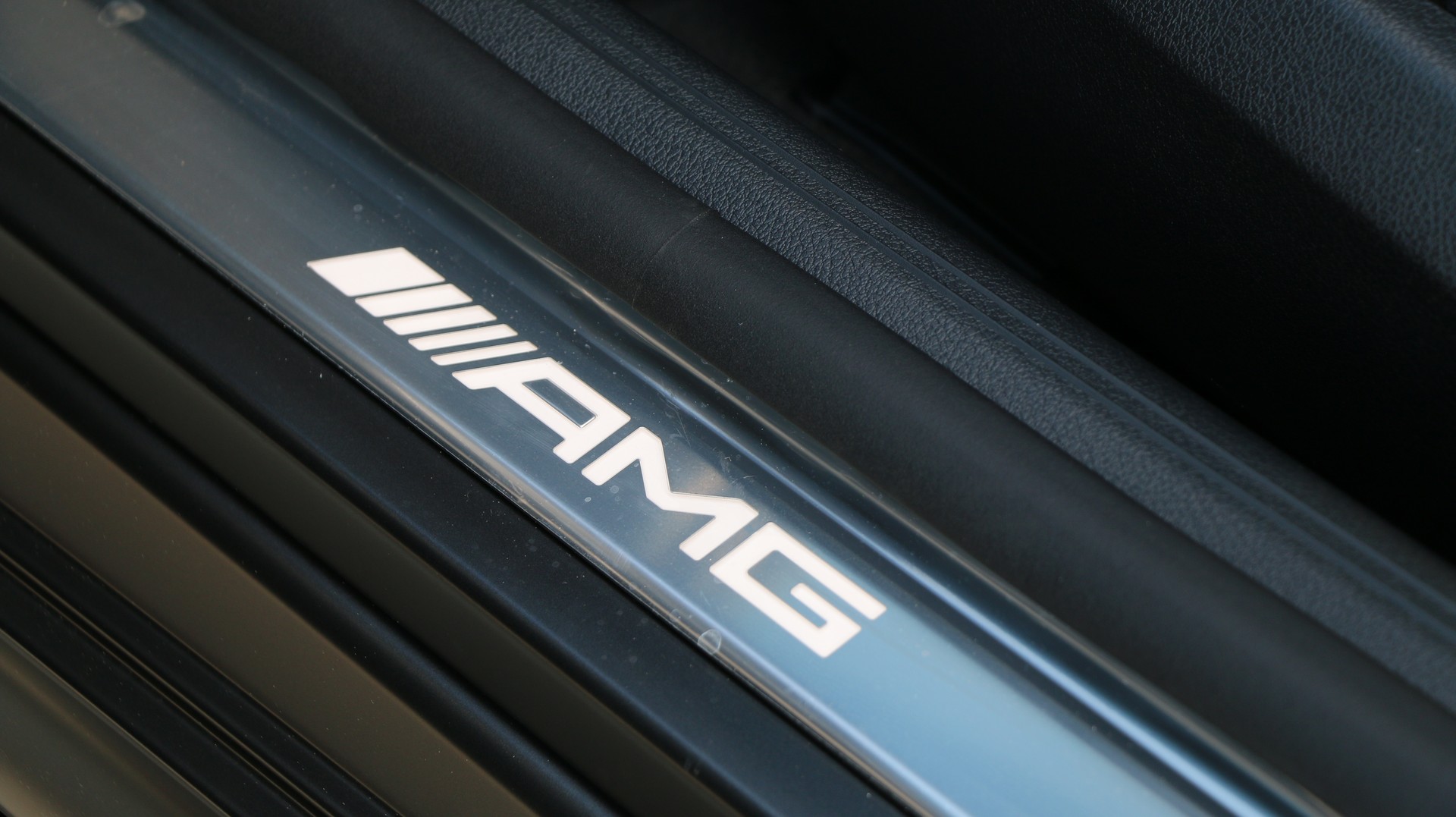 MERCEDES-BENZ AMG CLE 53 4MATIC+ Coupé-image-14
