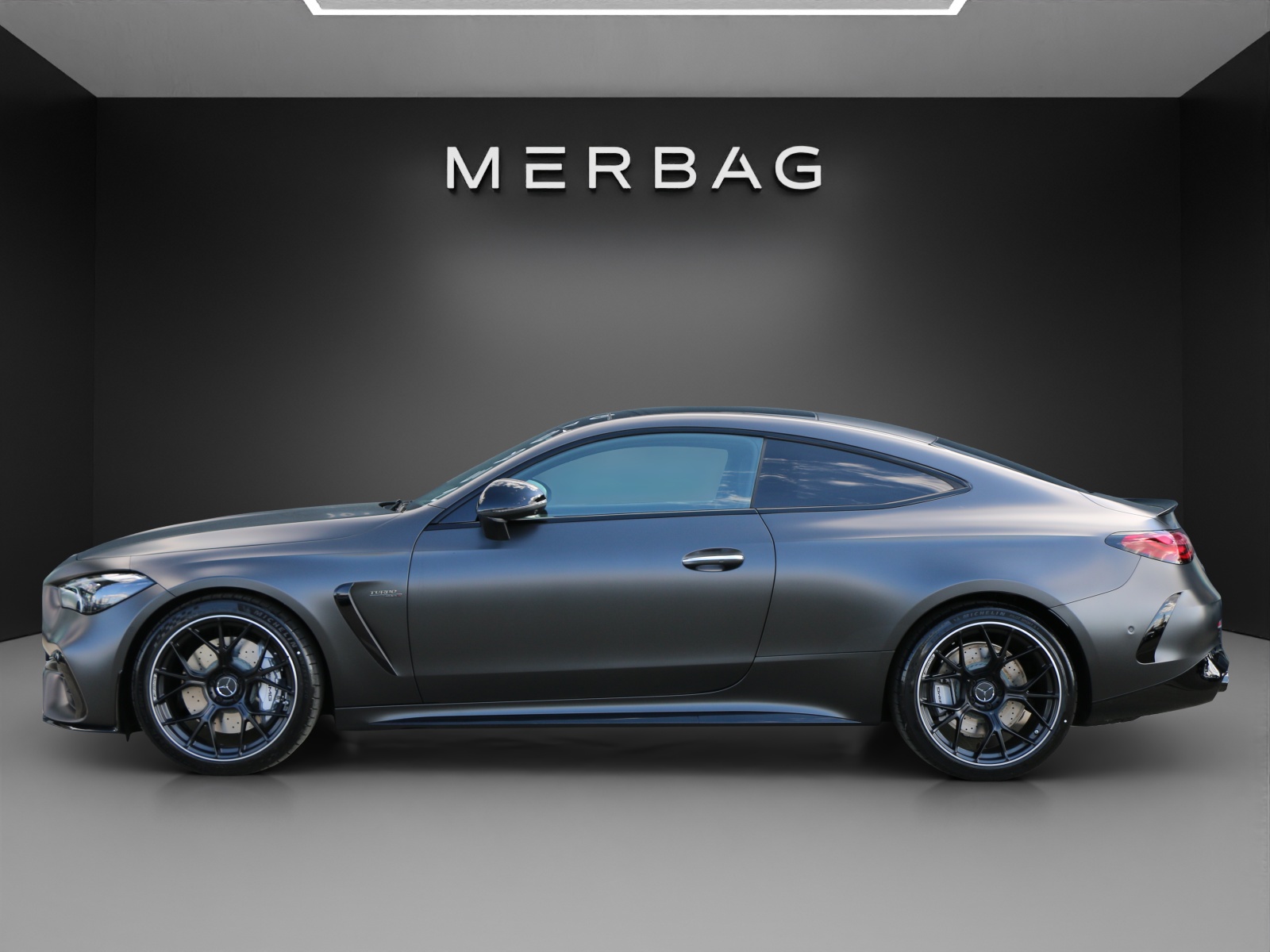 MERCEDES-BENZ AMG CLE 53 4MATIC+ Coupé-image-1