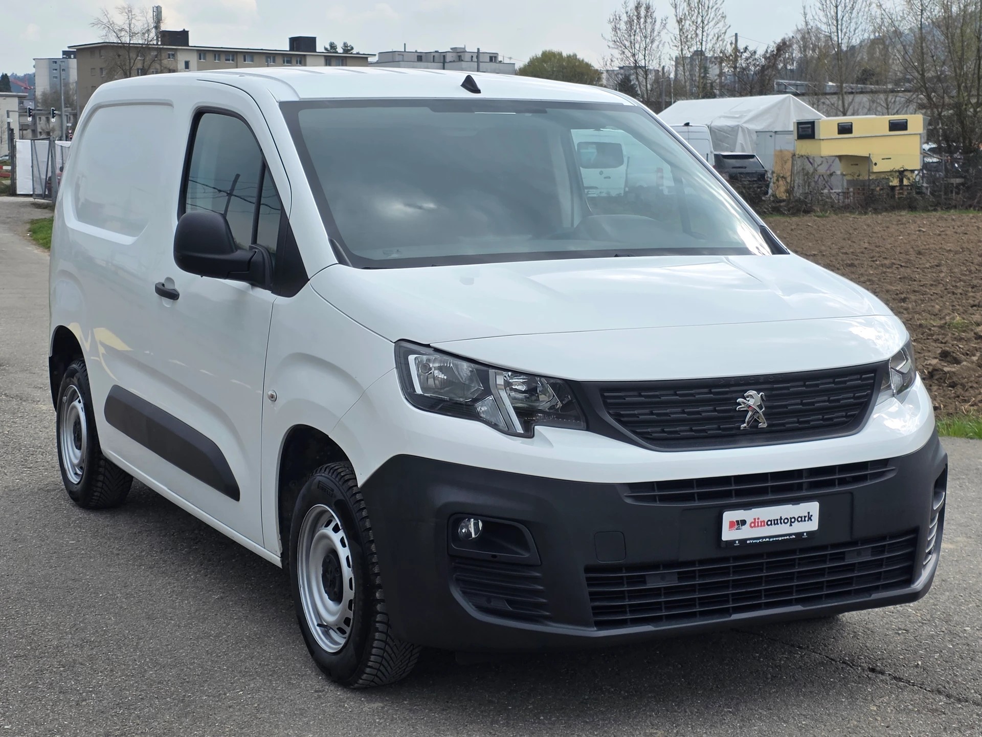 PEUGEOT Partner 1.6 Blue HDi Pro 650kg * ab MFK *-showroom-element-2
