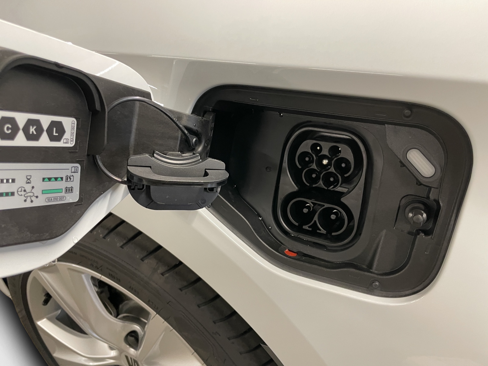 SEAT Leon ST 1.5 eHybrid pHEV DSG Move FR-image-13