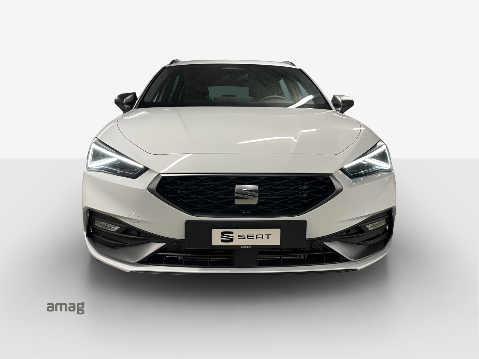 SEAT Leon ST 1.5 eHybrid pHEV DSG Move FR-image-6