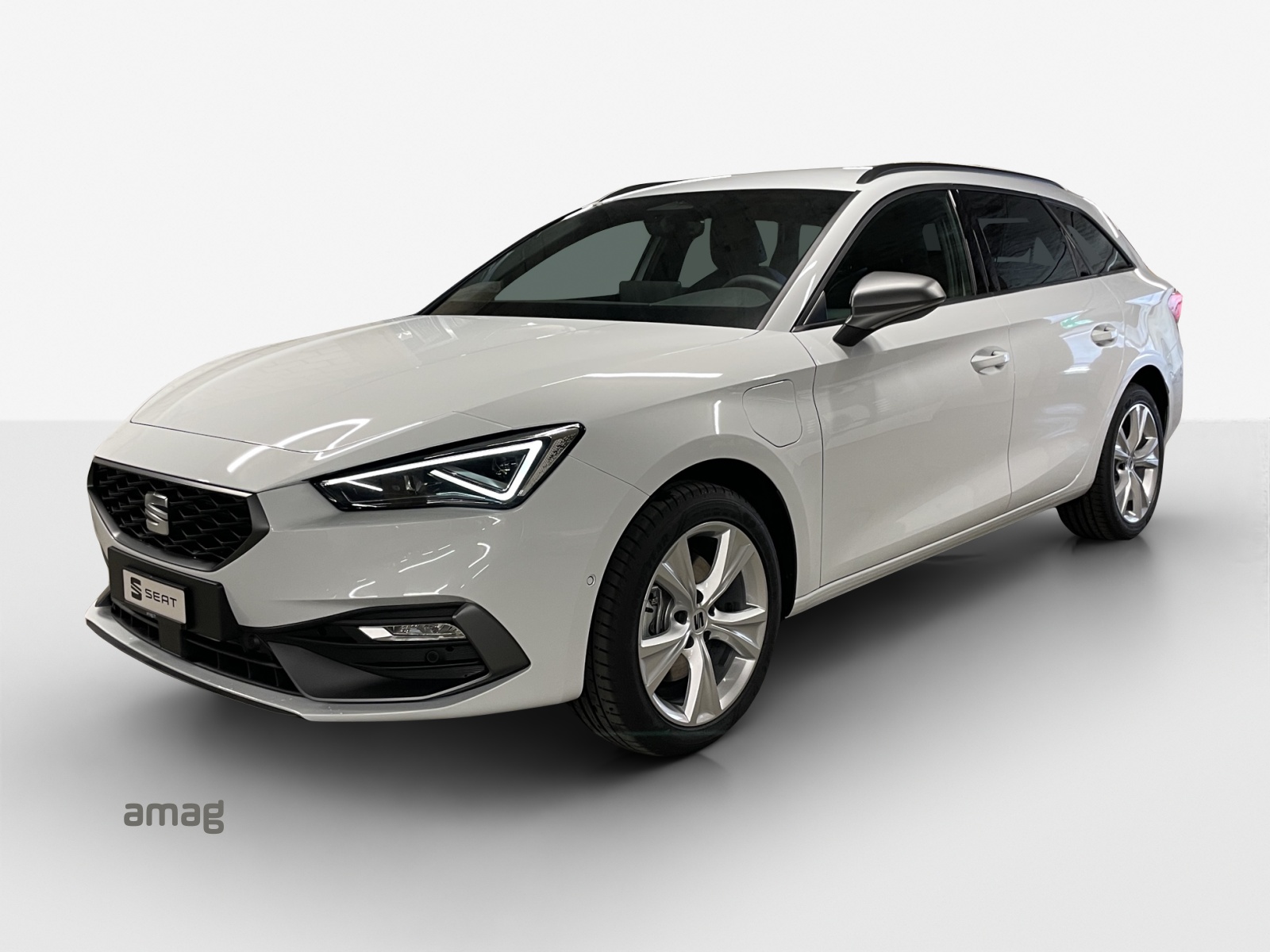 SEAT Leon ST 1.5 eHybrid pHEV DSG Move FR-image-0