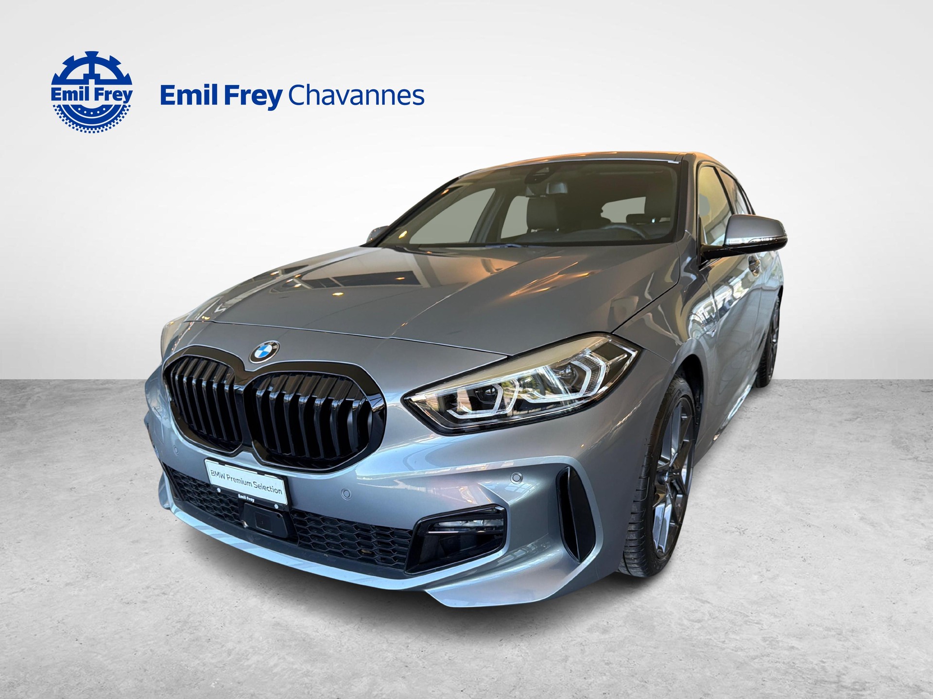 BMW 120i M-Sport Steptronic-showroom-element-1