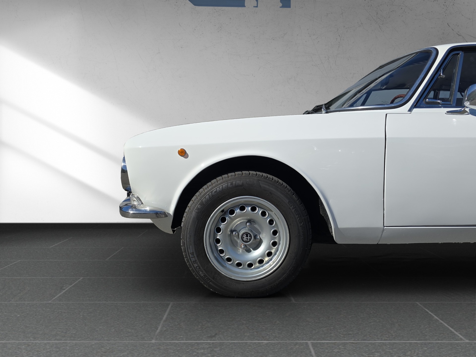 ALFA ROMEO 1600 GT-image-12