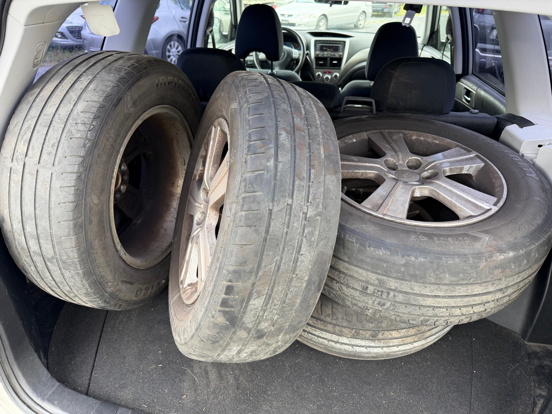 SUBARU Forester 2.0X Advantage Automatic-image-10