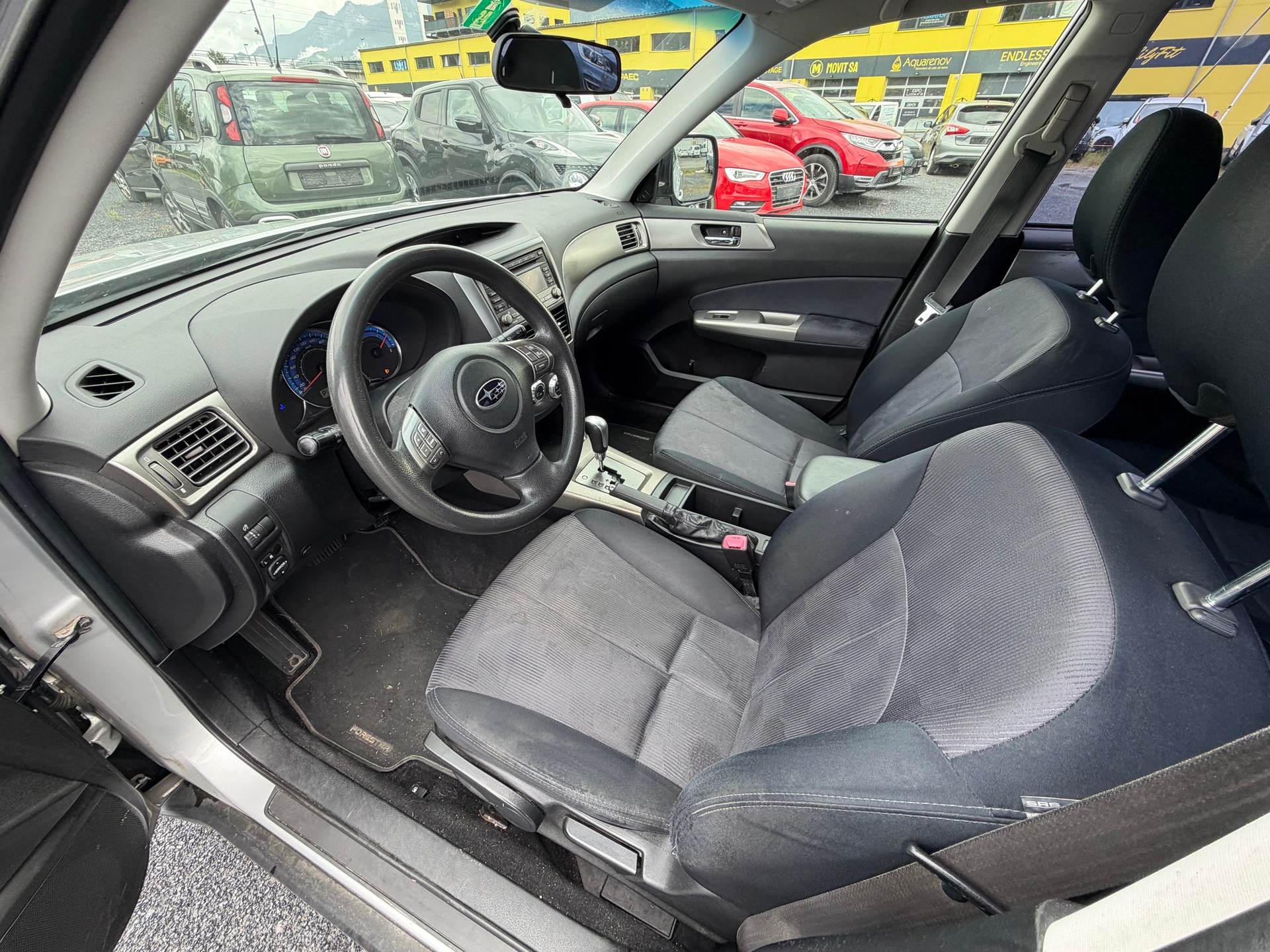 SUBARU Forester 2.0X Advantage Automatic-image-12