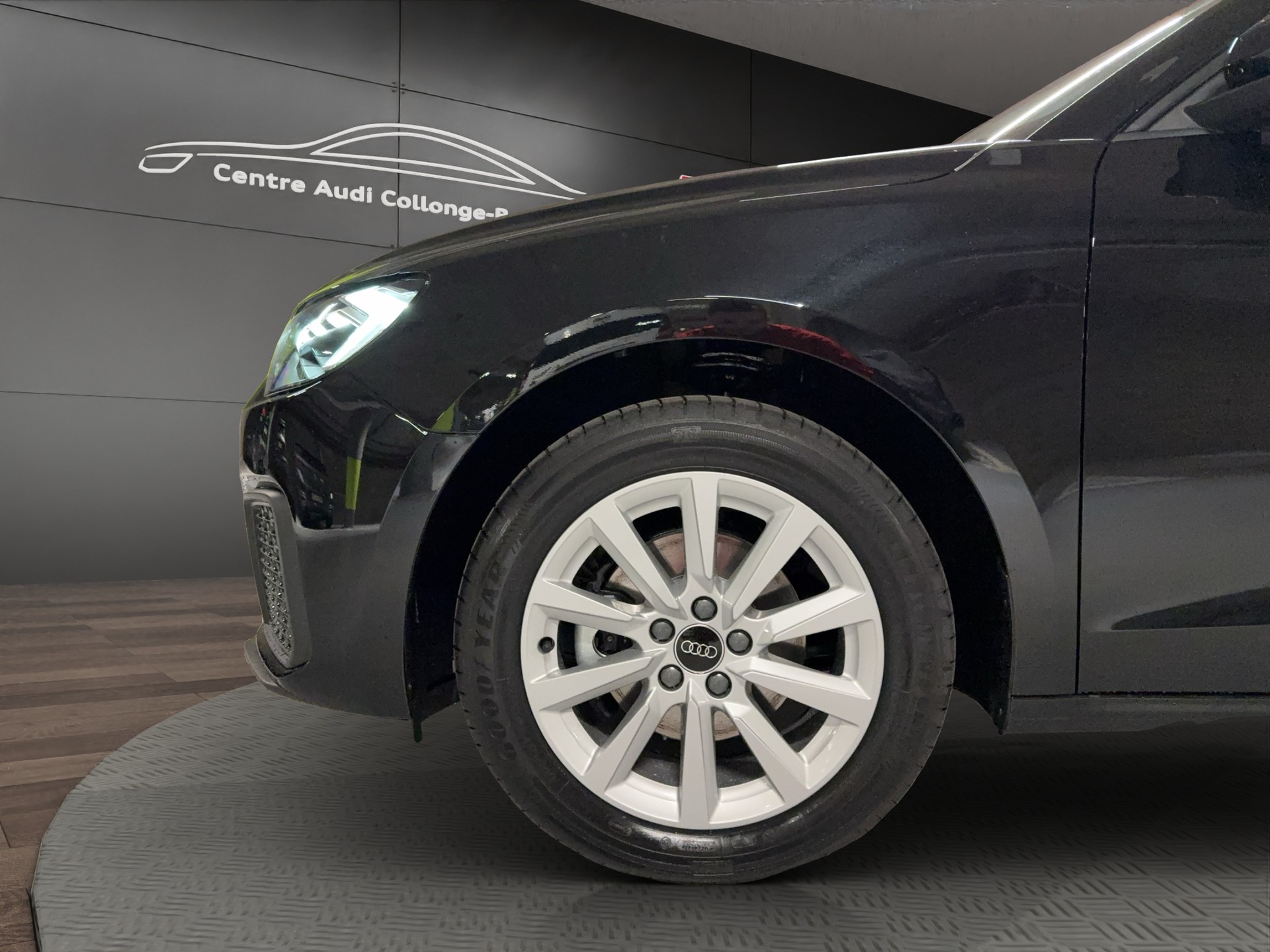AUDI A1 Sportback 30 TFSI Attraction S-tronic-image-17