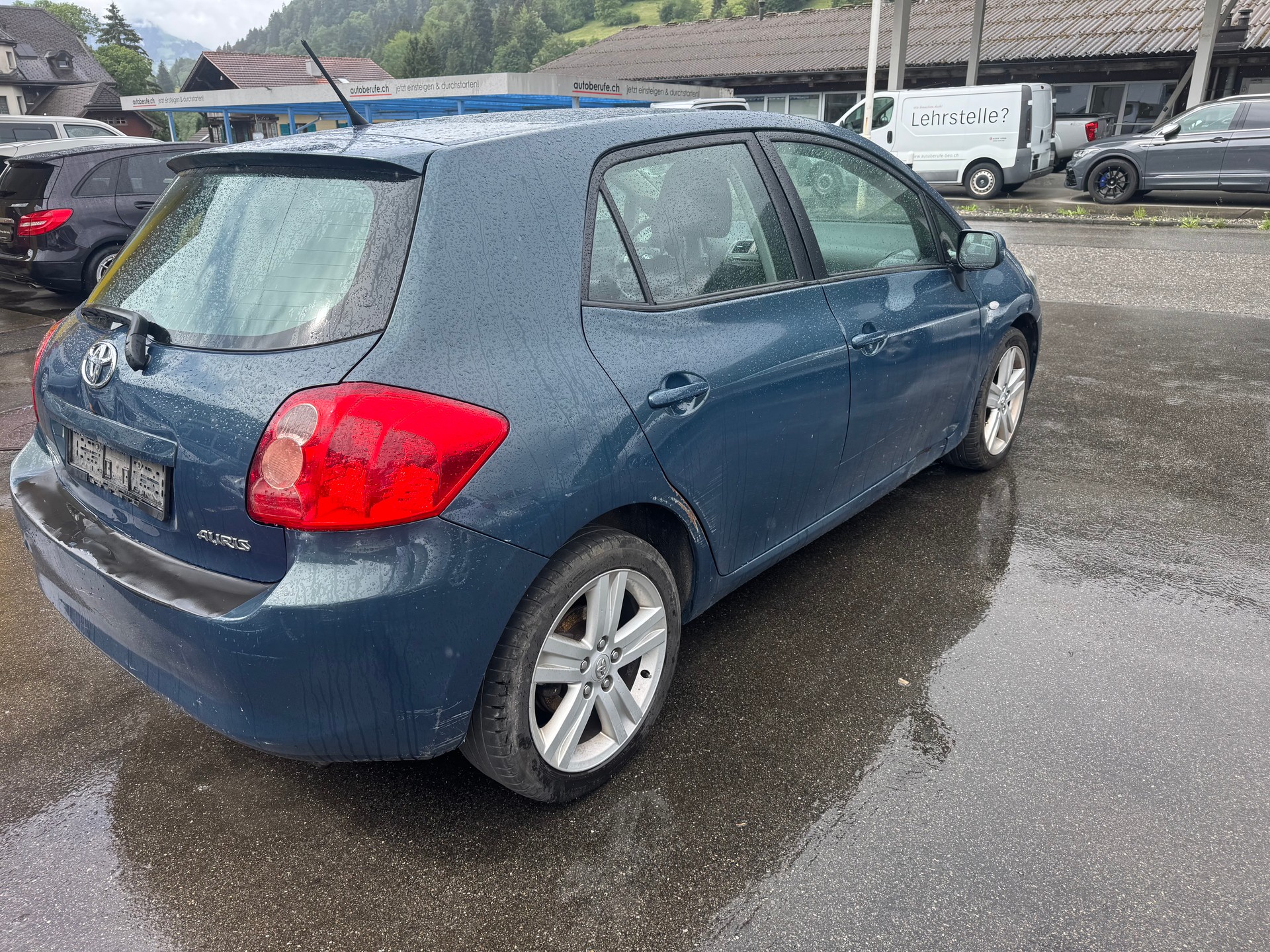 TOYOTA Auris 1.6 Linea Luna-image-3