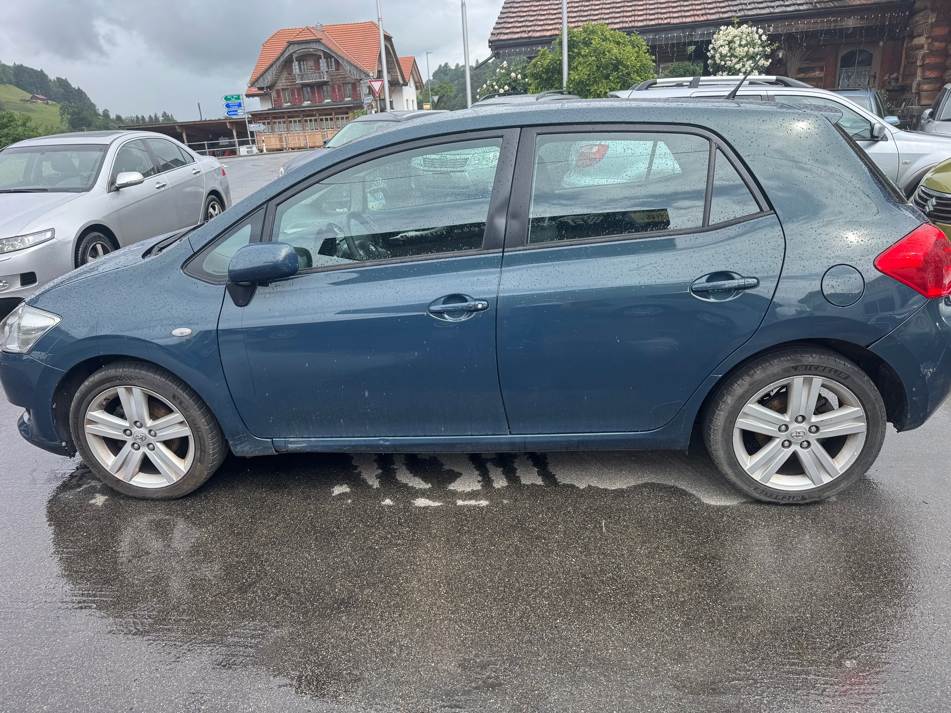 TOYOTA Auris 1.6 Linea Luna-image-5
