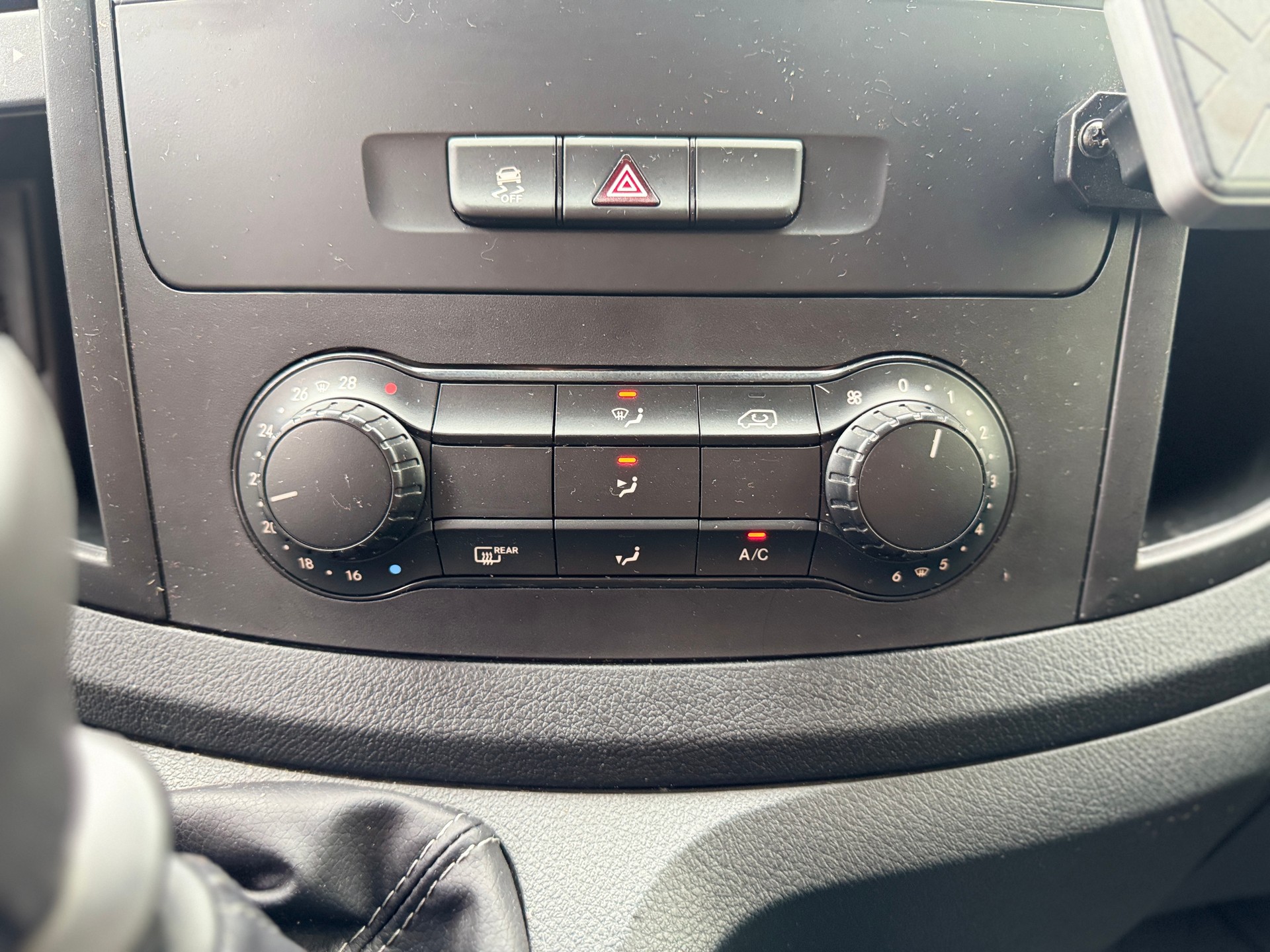 MERCEDES-BENZ Vito 114 BlueTEC Mixto L Euro 6-image-11
