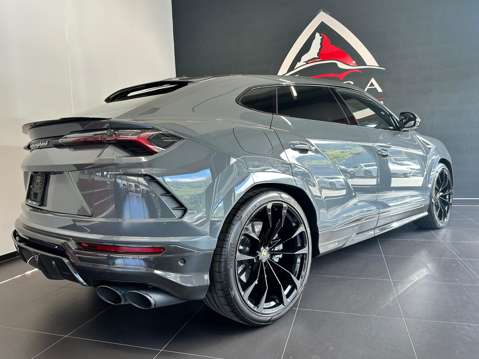 LAMBORGHINI Urus E-Gear-image-6