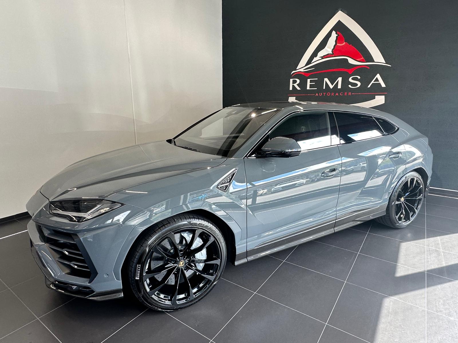 LAMBORGHINI Urus E-Gear-image-2