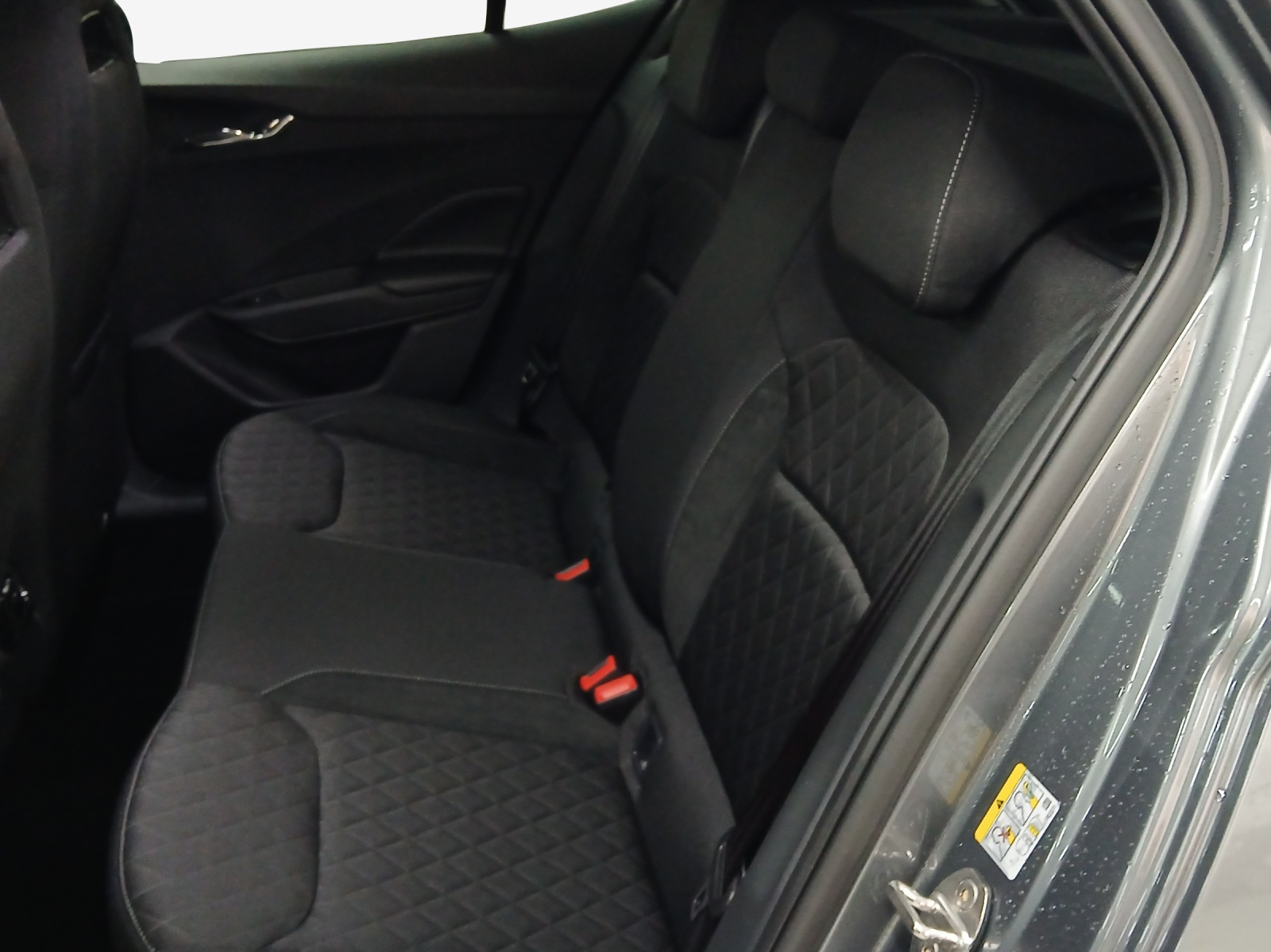 SKODA Fabia 1.0 TSI Dynamic DSG-image-11