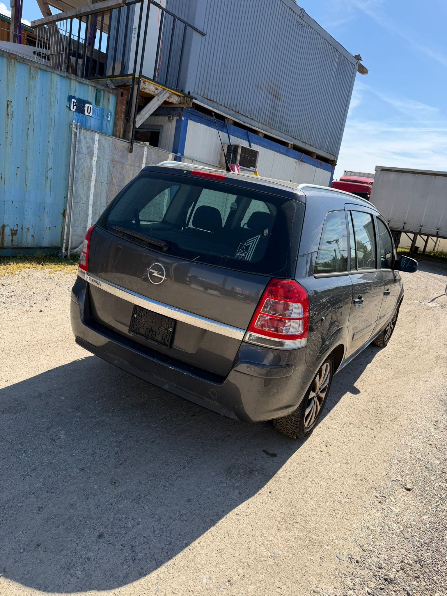 OPEL Zafira 1.8i 16V Sport-image-10