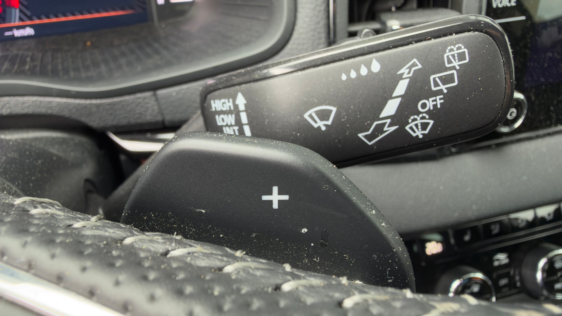 SKODA Karoq 2.0 TSI SportLine DSG 4x4-image-9