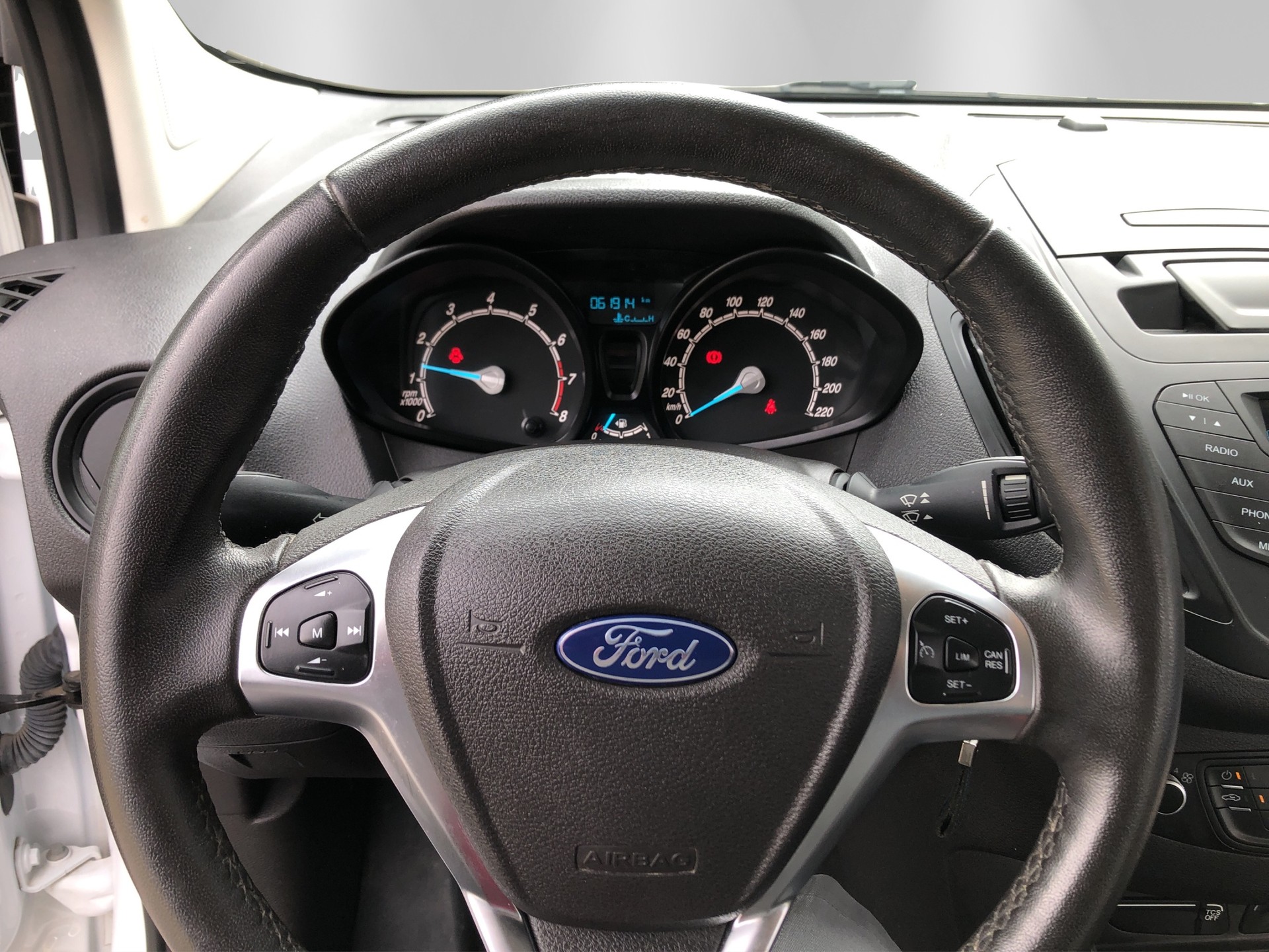 FORD Transit Courier Van 1.0 EcoBoost Trend-image-10