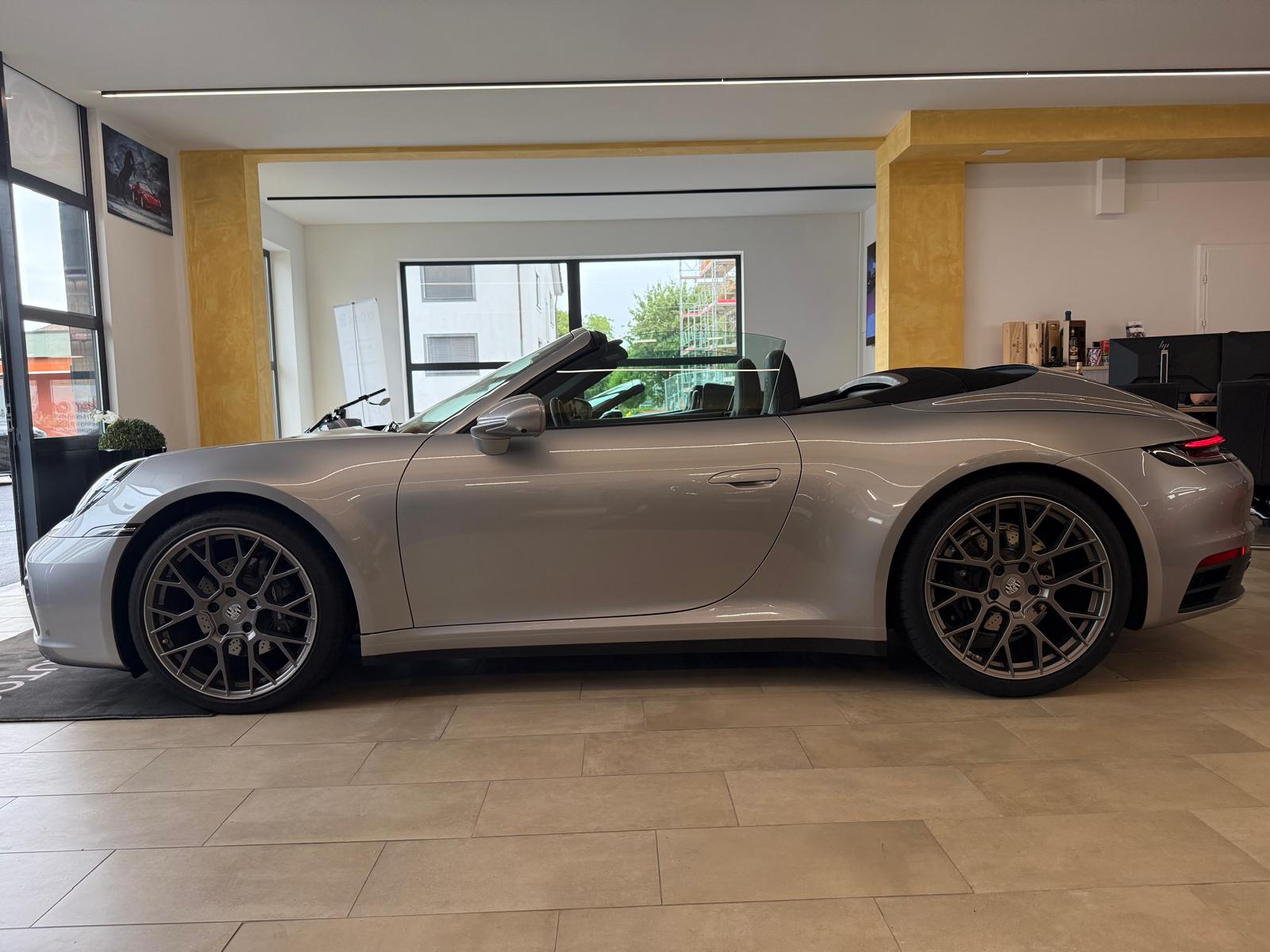 PORSCHE 911 Carrera Cabriolet PDK-image-5