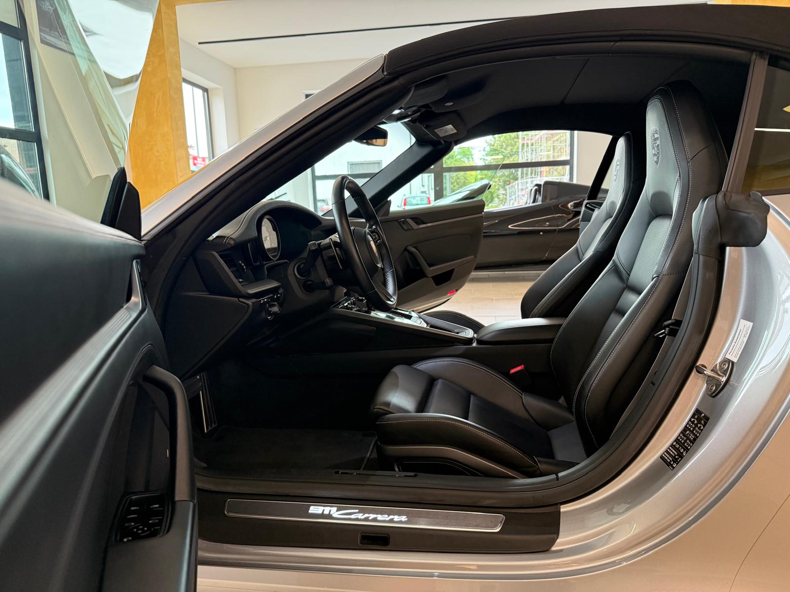 PORSCHE 911 Carrera Cabriolet PDK-image-14
