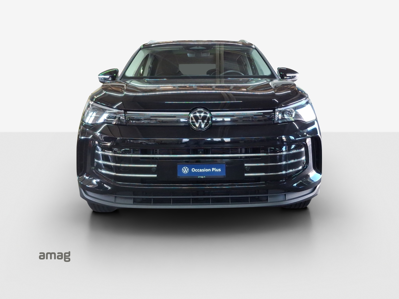 VW Tiguan 2.0 TSI DSG Elegance 4Motion-image-6