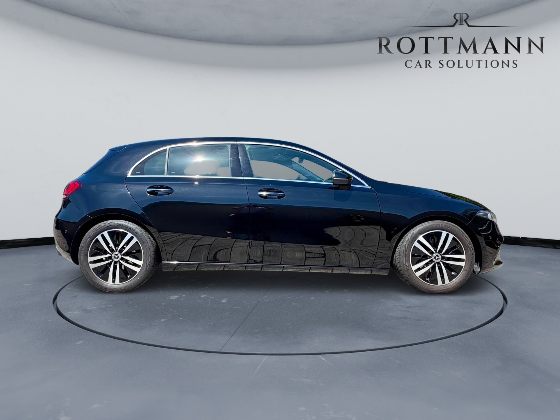 MERCEDES-BENZ A 180 Progressive 7G-DCT-image-4