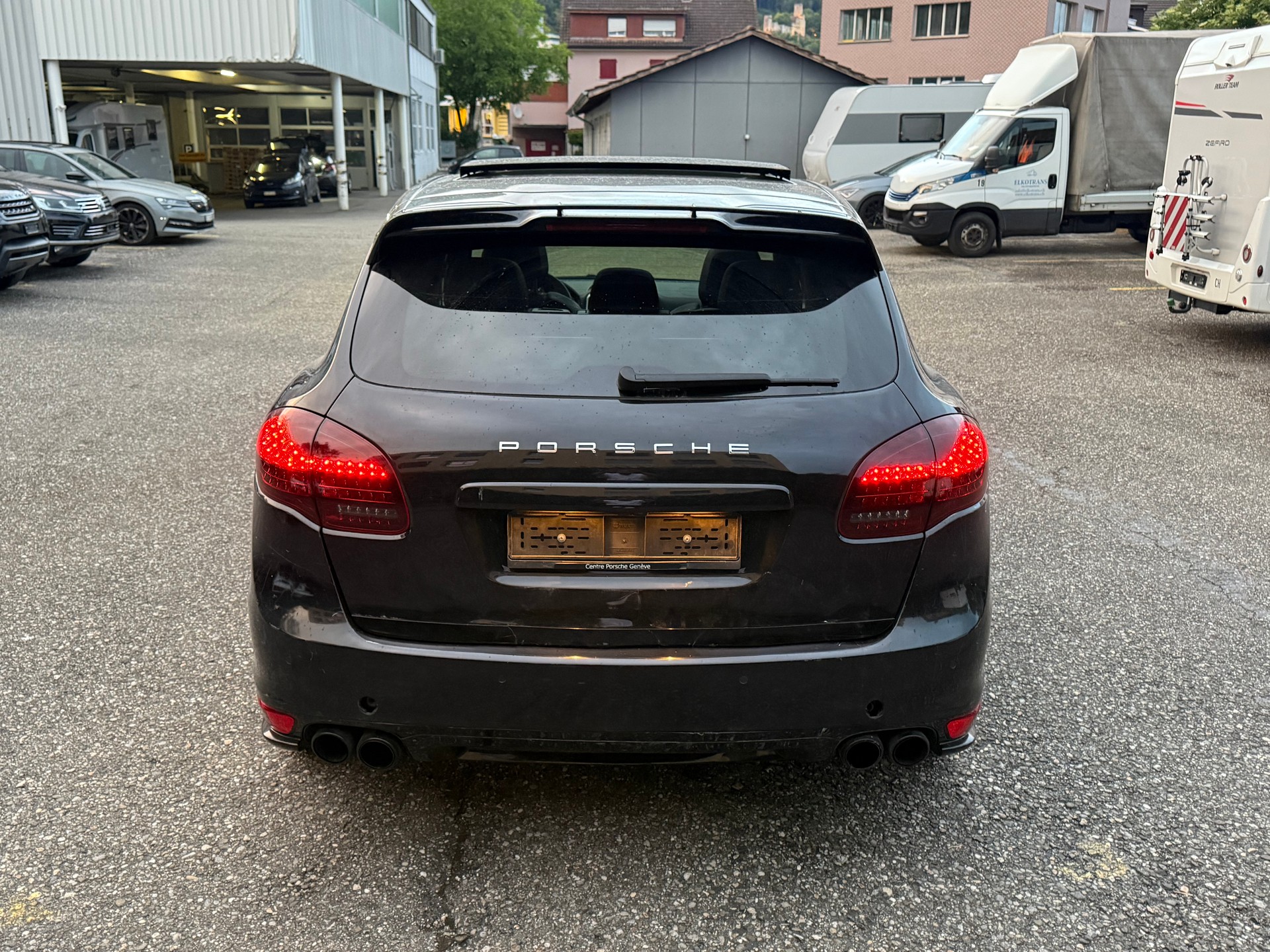 PORSCHE Cayenne GTS-image-4