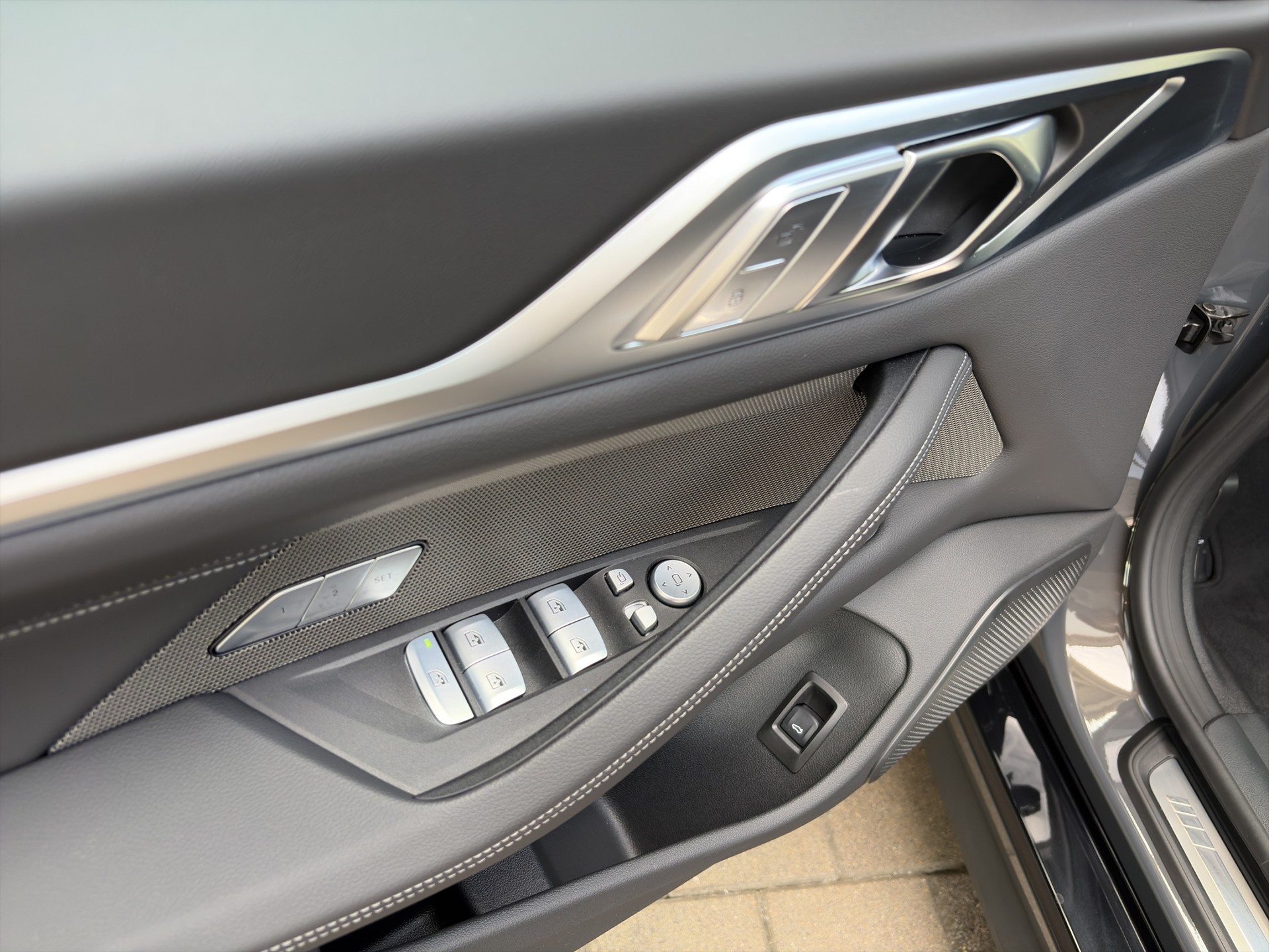 BMW i4 M50 M Sport Pro-image-10