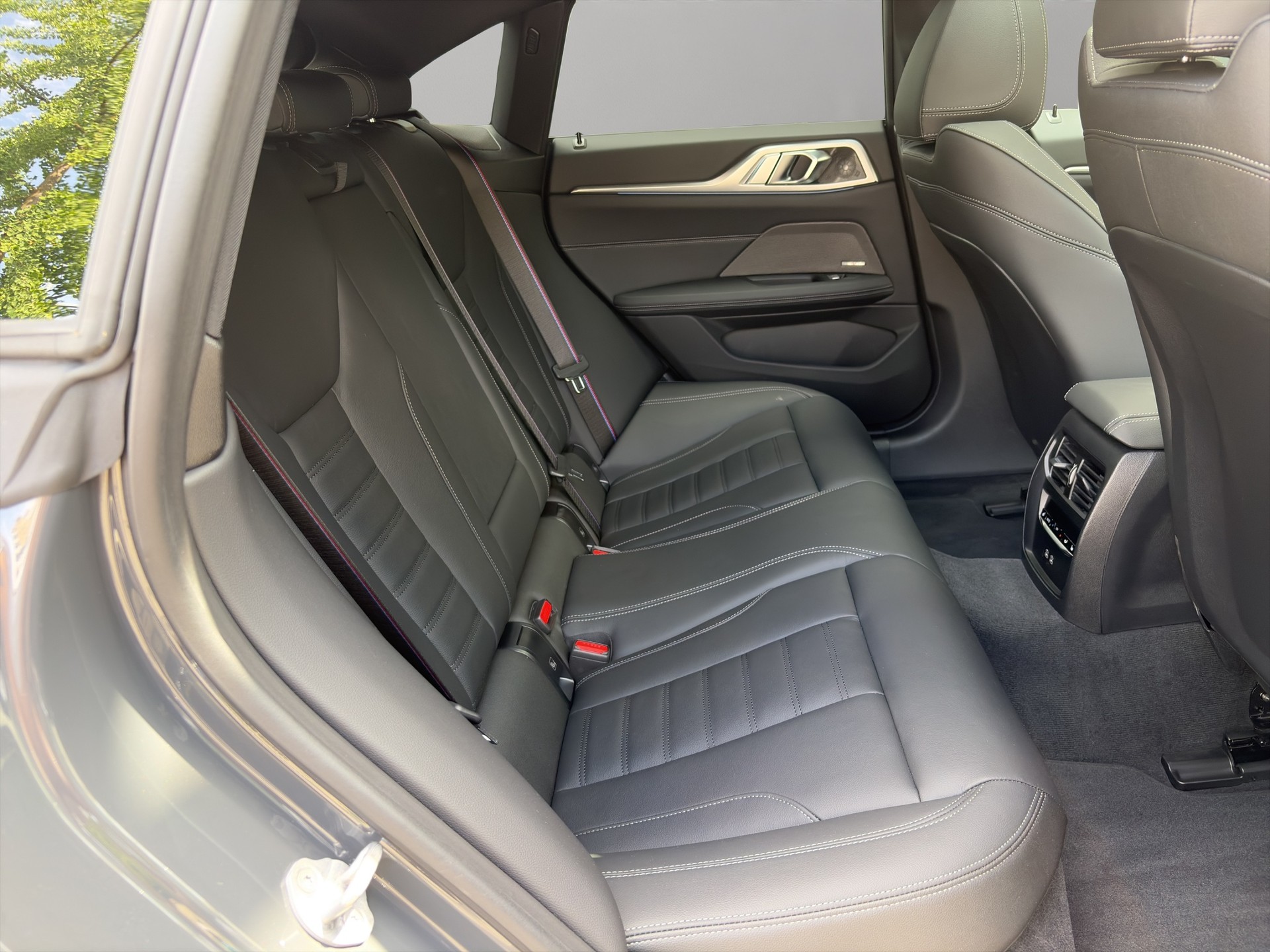 BMW i4 M50 M Sport Pro-image-20