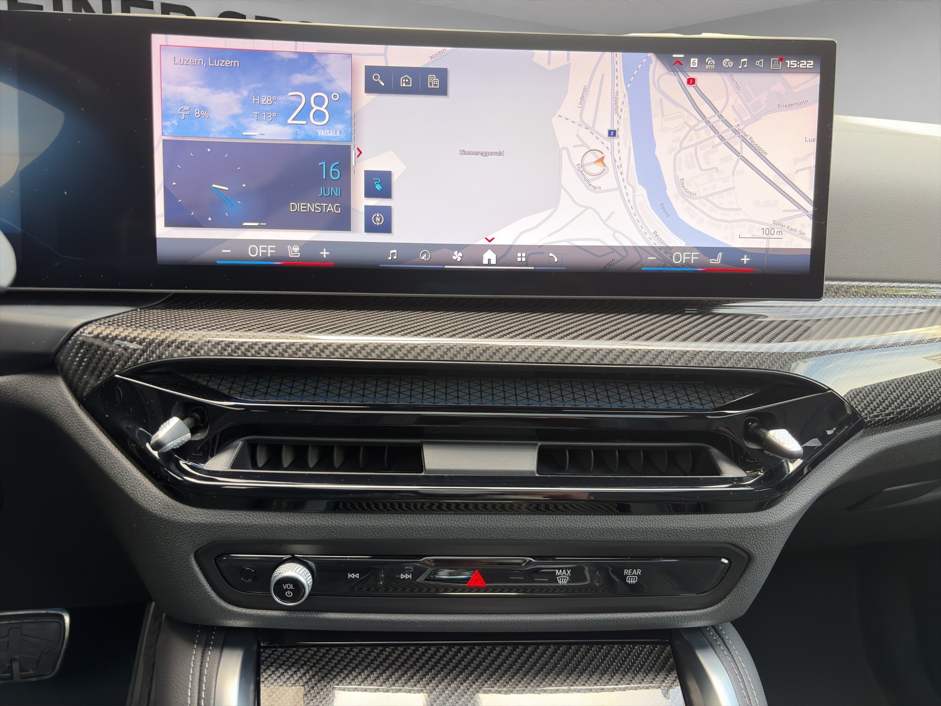 BMW i4 M50 M Sport Pro-image-16