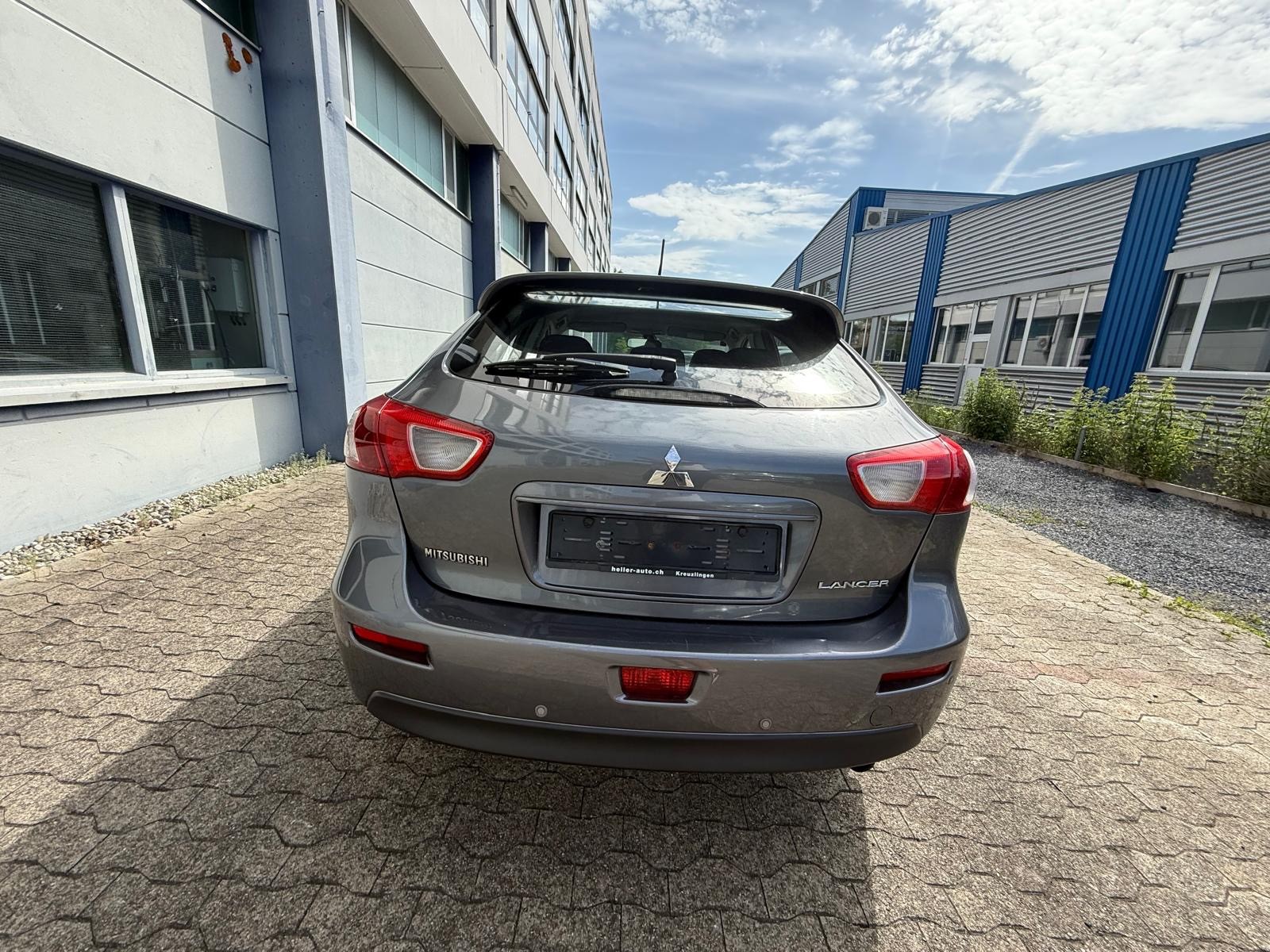 MITSUBISHI Lancer Sportback 1.8 Instyle CVT-image-4