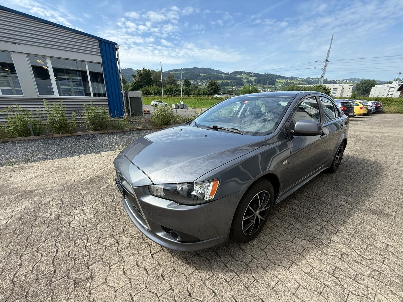MITSUBISHI Lancer Sportback 1.8 Instyle CVT-image-1