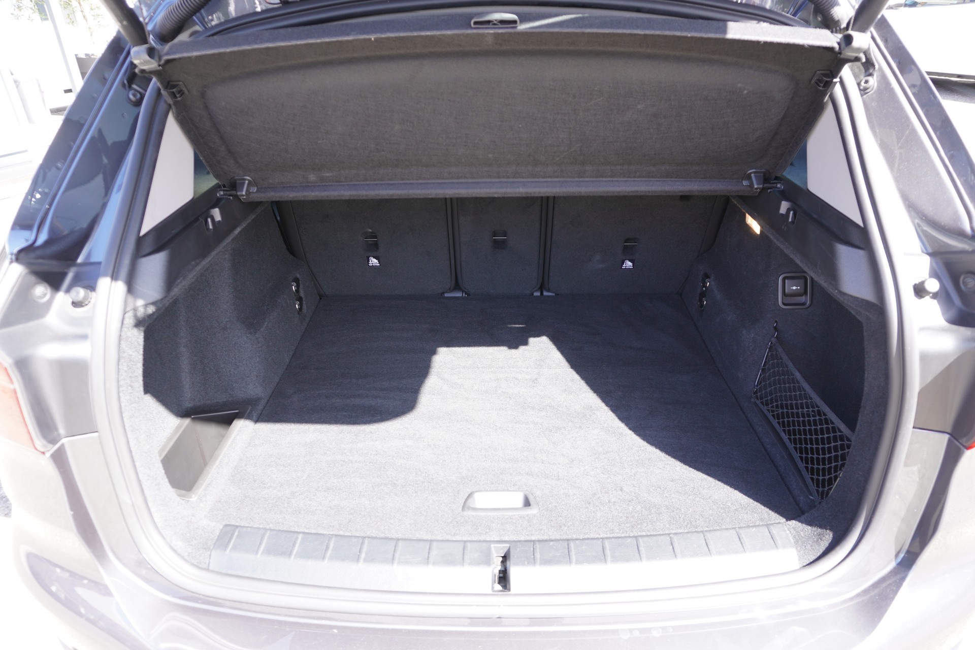 BMW X1 xDrive 20d Travel Edition Steptronic-image-9