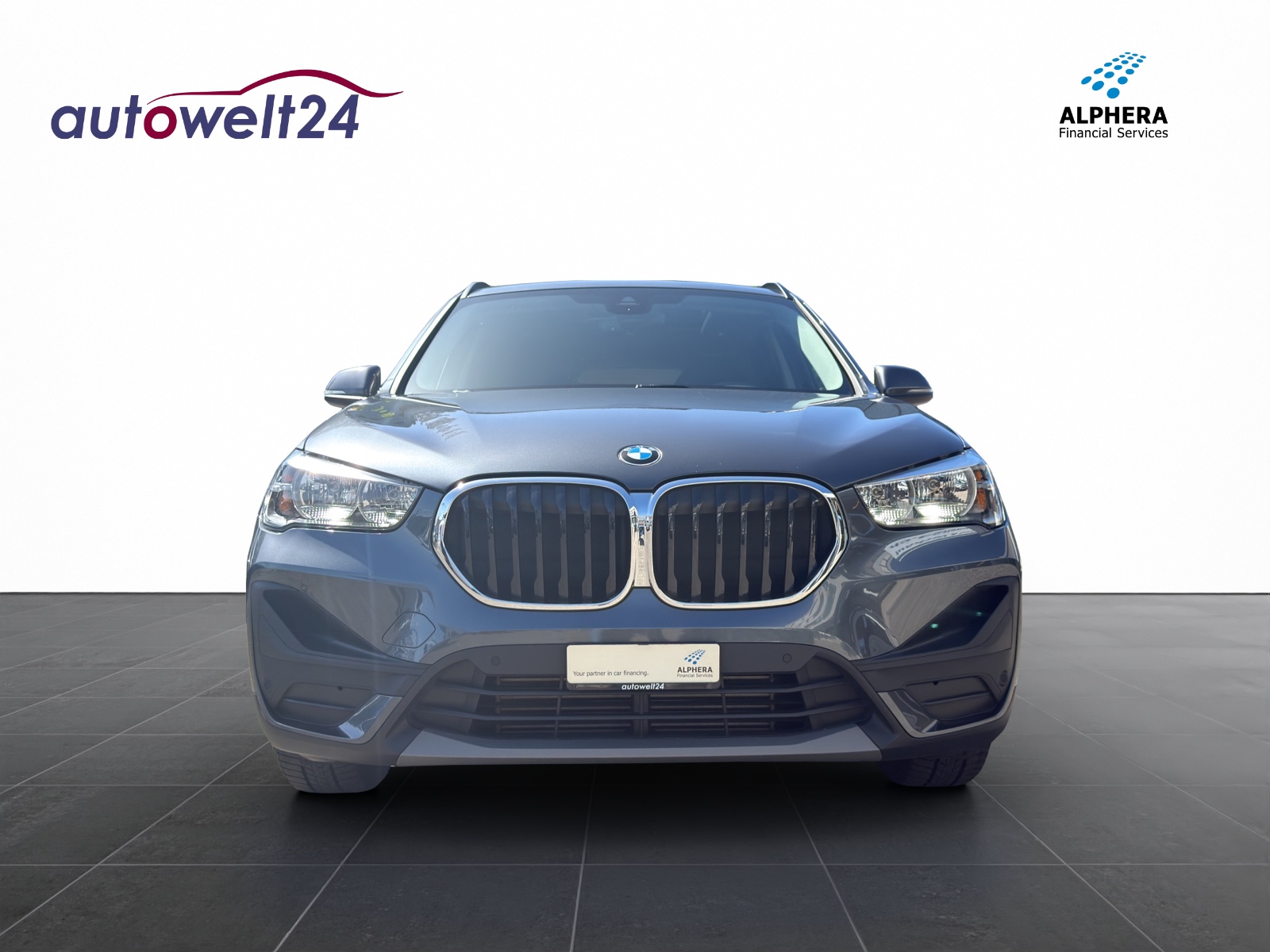 BMW X1 xDrive 20d Travel Edition Steptronic-showroom-element-1