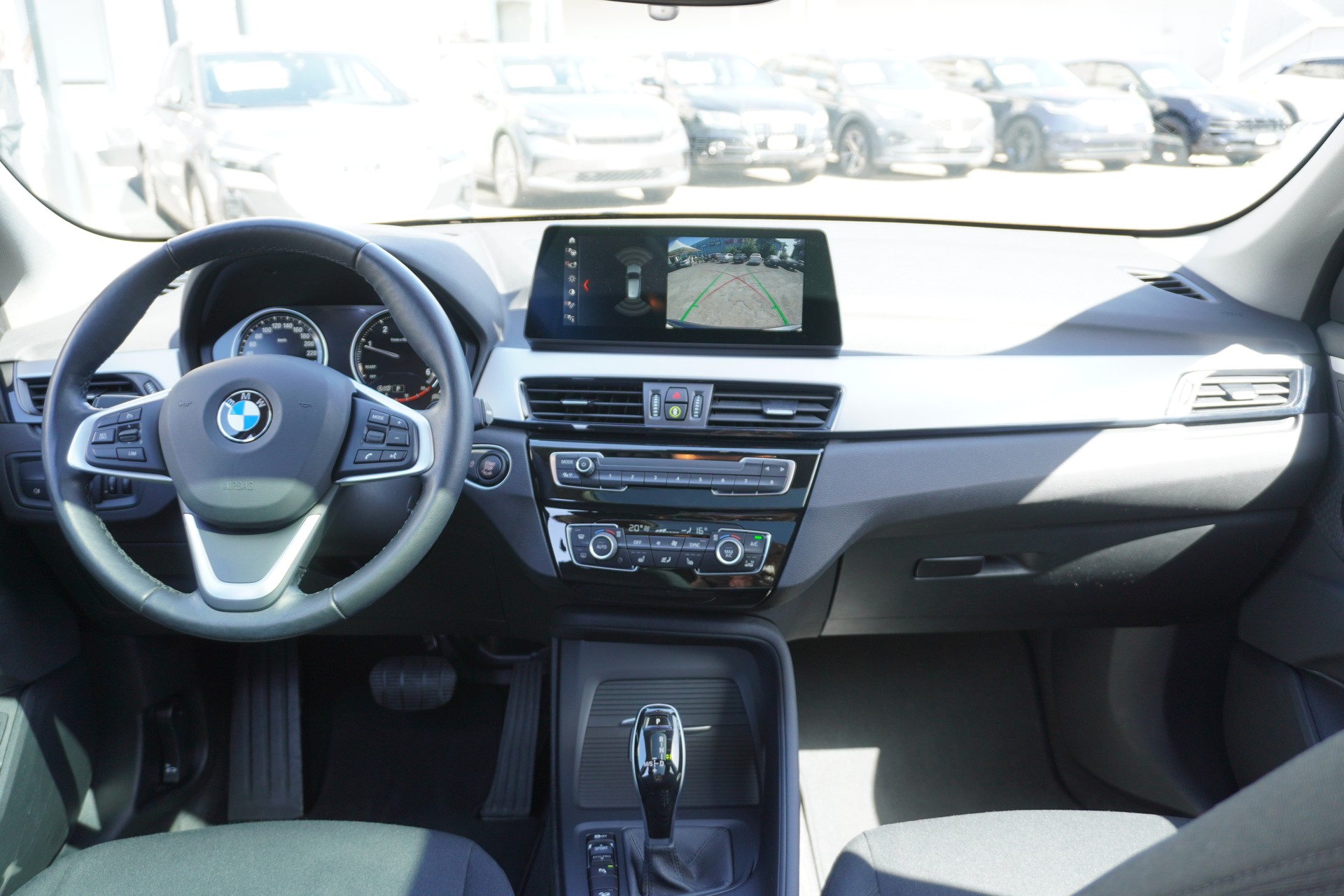 BMW X1 xDrive 20d Travel Edition Steptronic-image-15