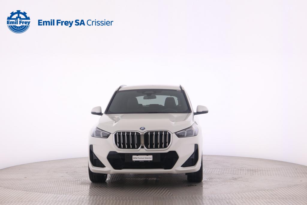BMW X1 30e xDrive paddles-image-10