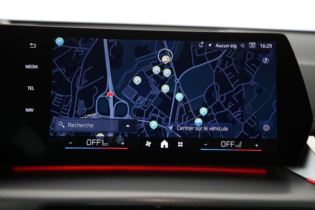 BMW X1 30e xDrive paddles-image-6
