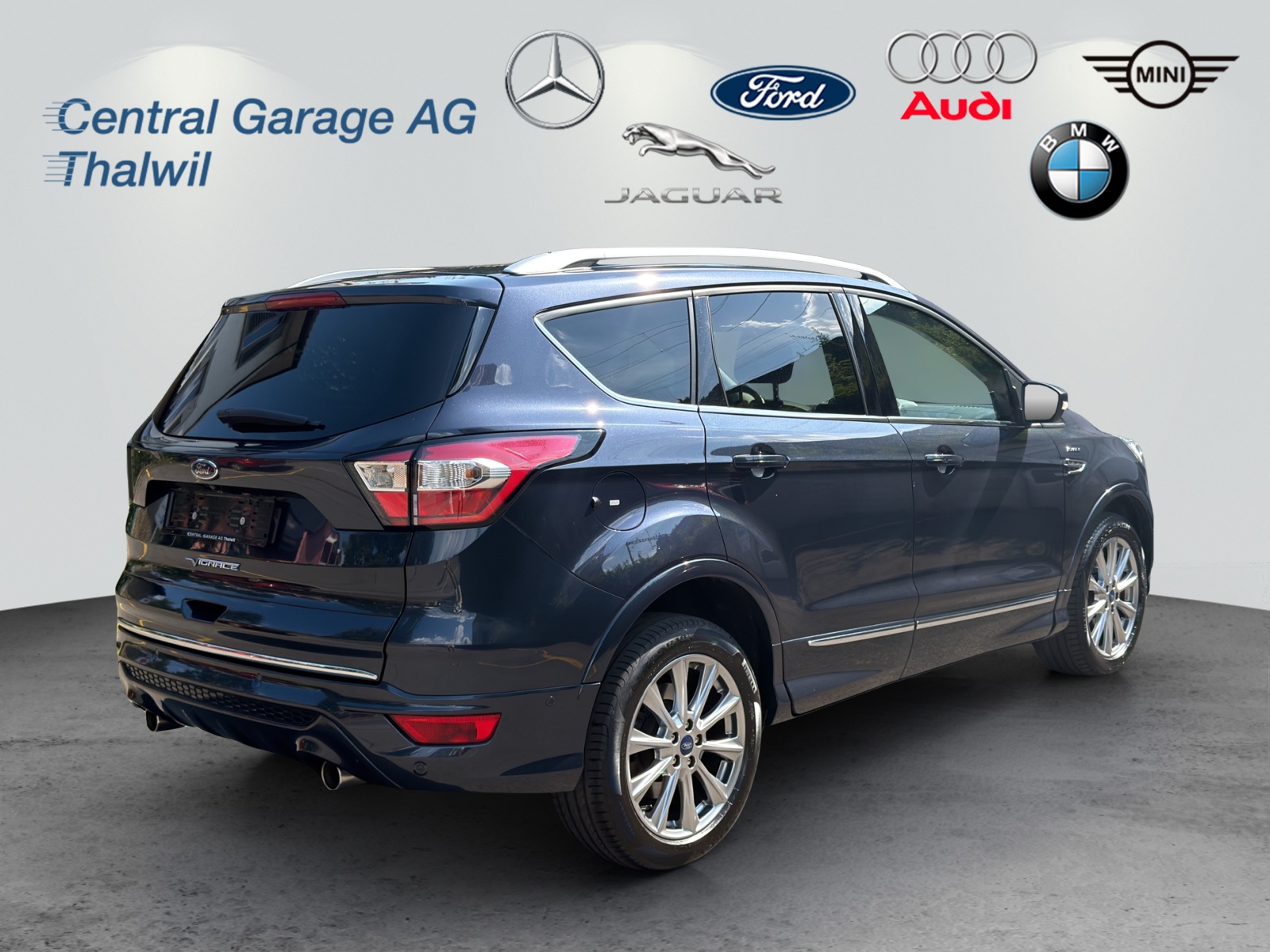 FORD Kuga 2.0 EcoBoost Vignale 4WD Automatic-image-5