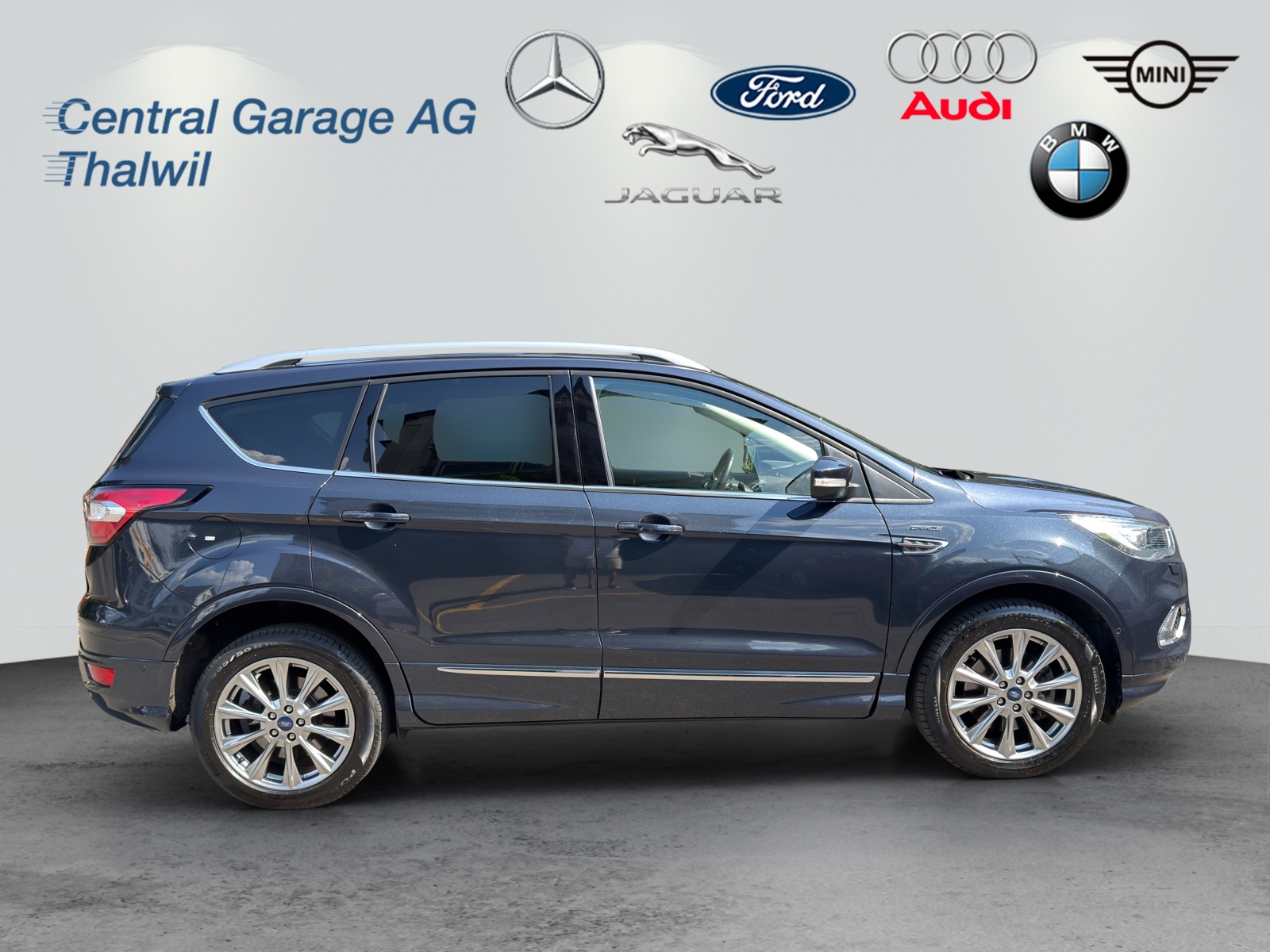 FORD Kuga 2.0 EcoBoost Vignale 4WD Automatic-image-6