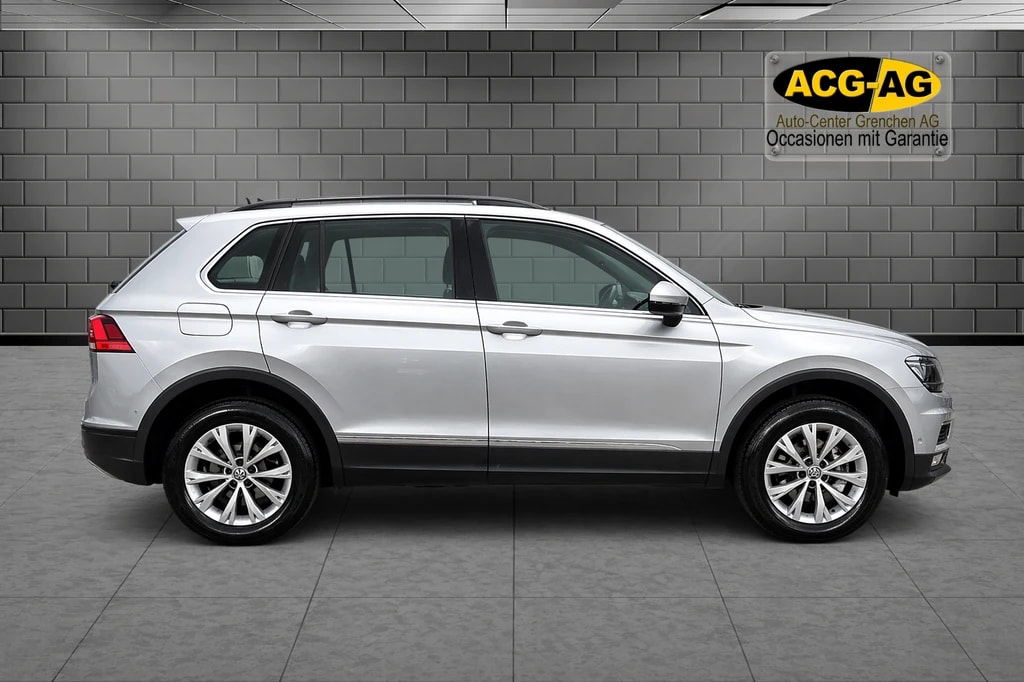 VW Tiguan 2.0 TDI SCR Comfortline 4Motion DSG ** mit Anh-Kupplung 2500 Kg ** Gr.Navi ** RF-Kamera ** Frisch ab MFK & Service **-image-5