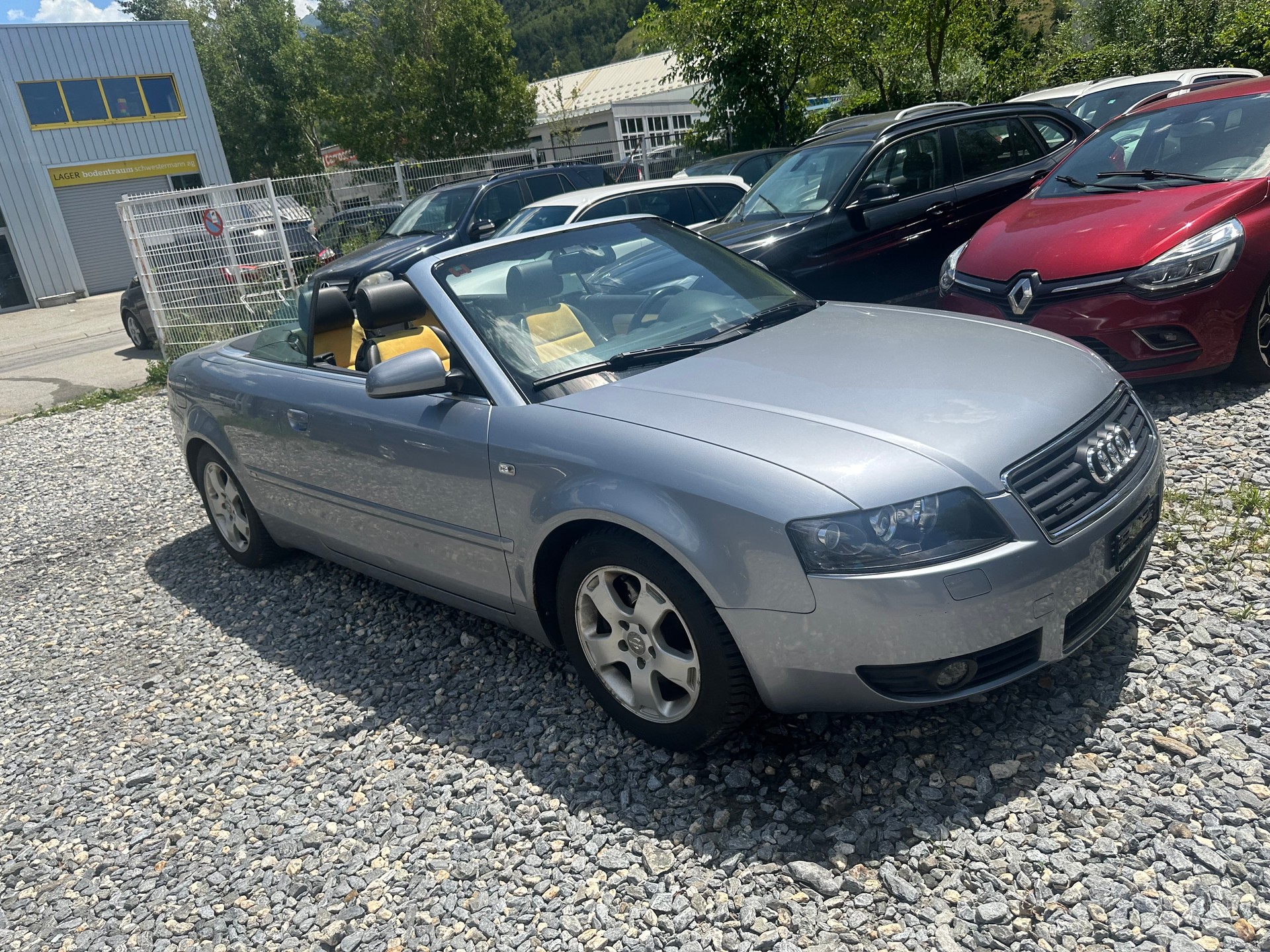 AUDI A4 Cabriolet 3.0 quattro-image-14