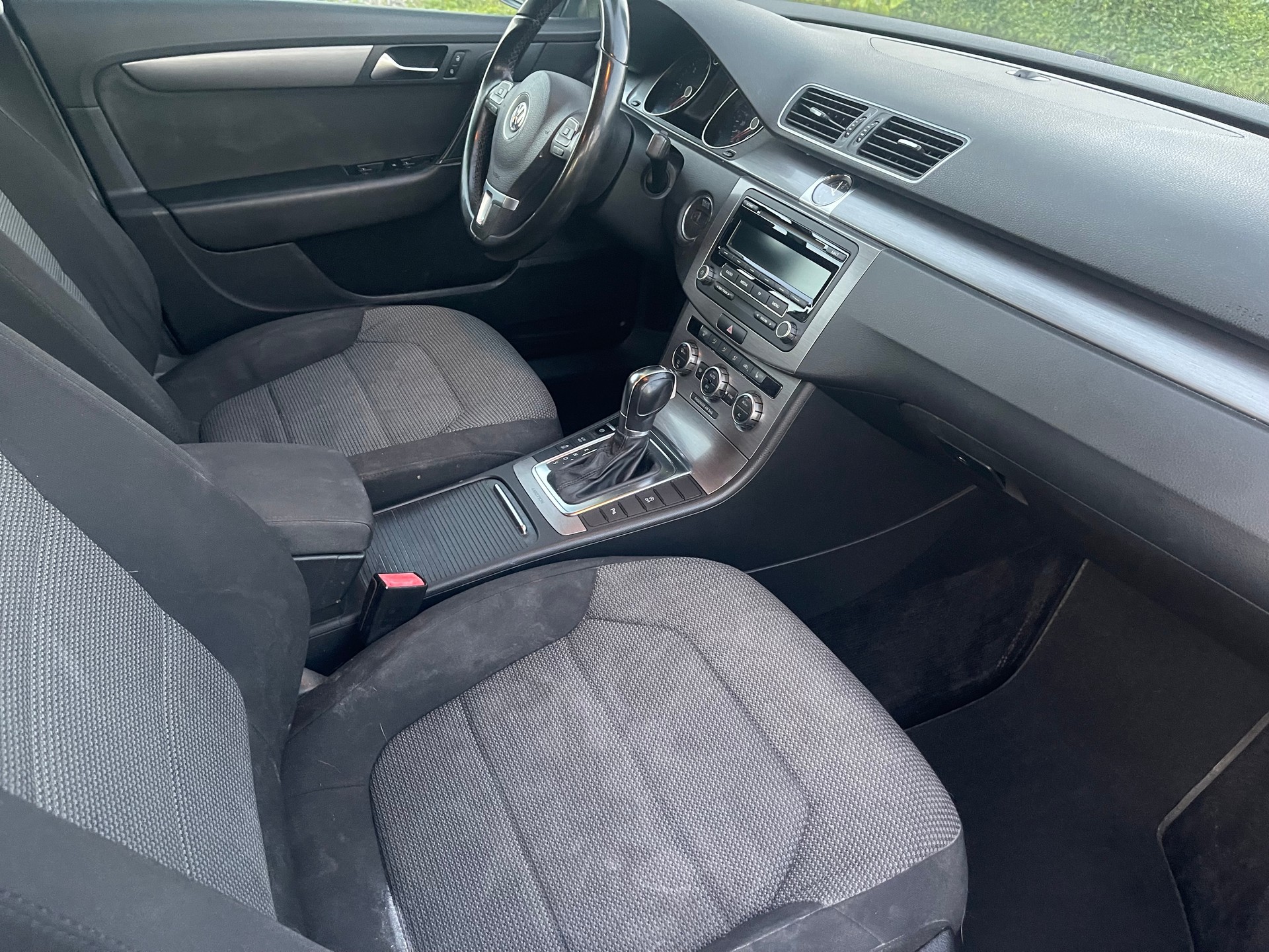 VW Passat Variant 2.0 TDI BMT Comfortline 4MDSG-image-9