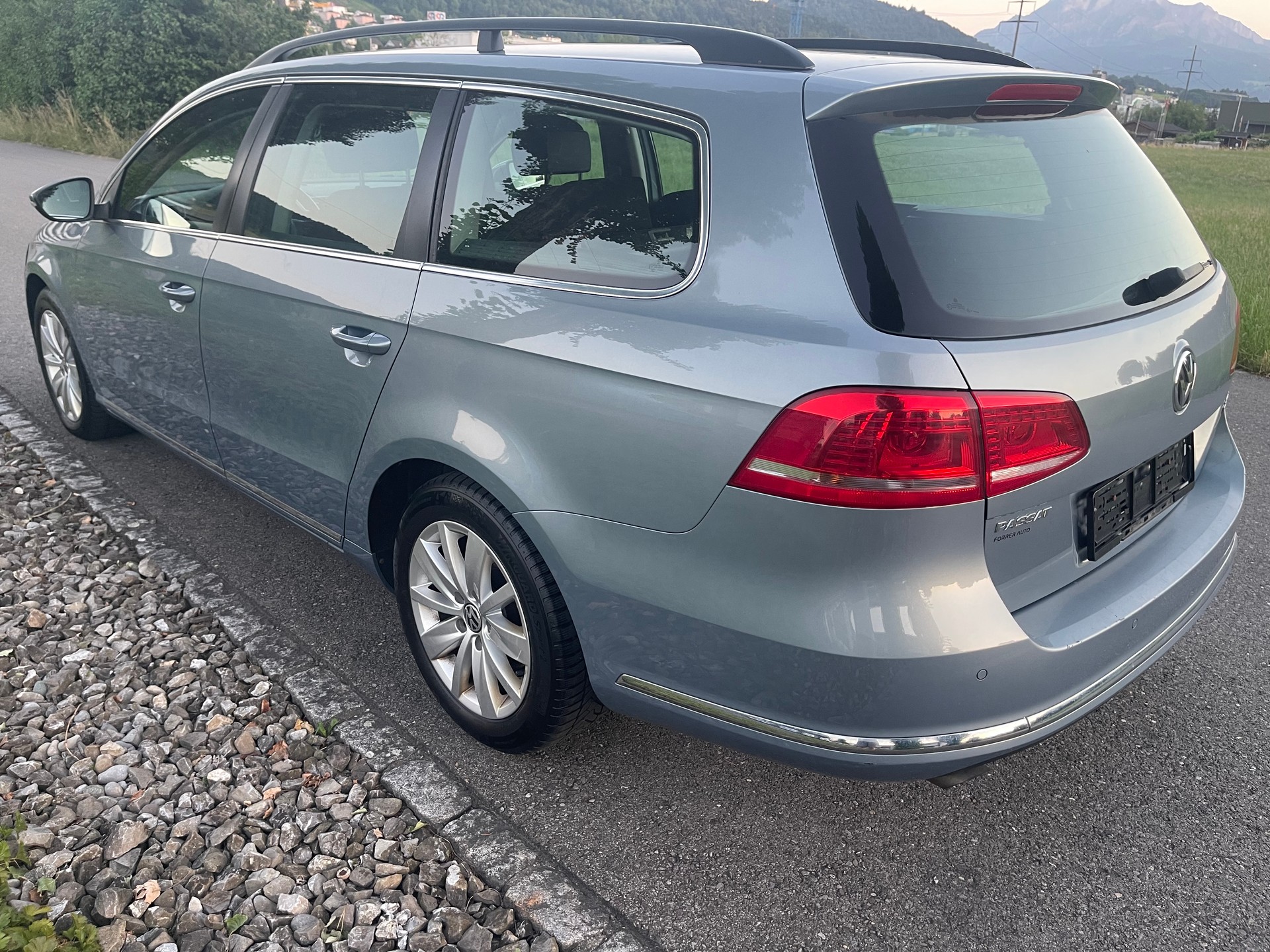 VW Passat Variant 2.0 TDI BMT Comfortline 4MDSG-image-4