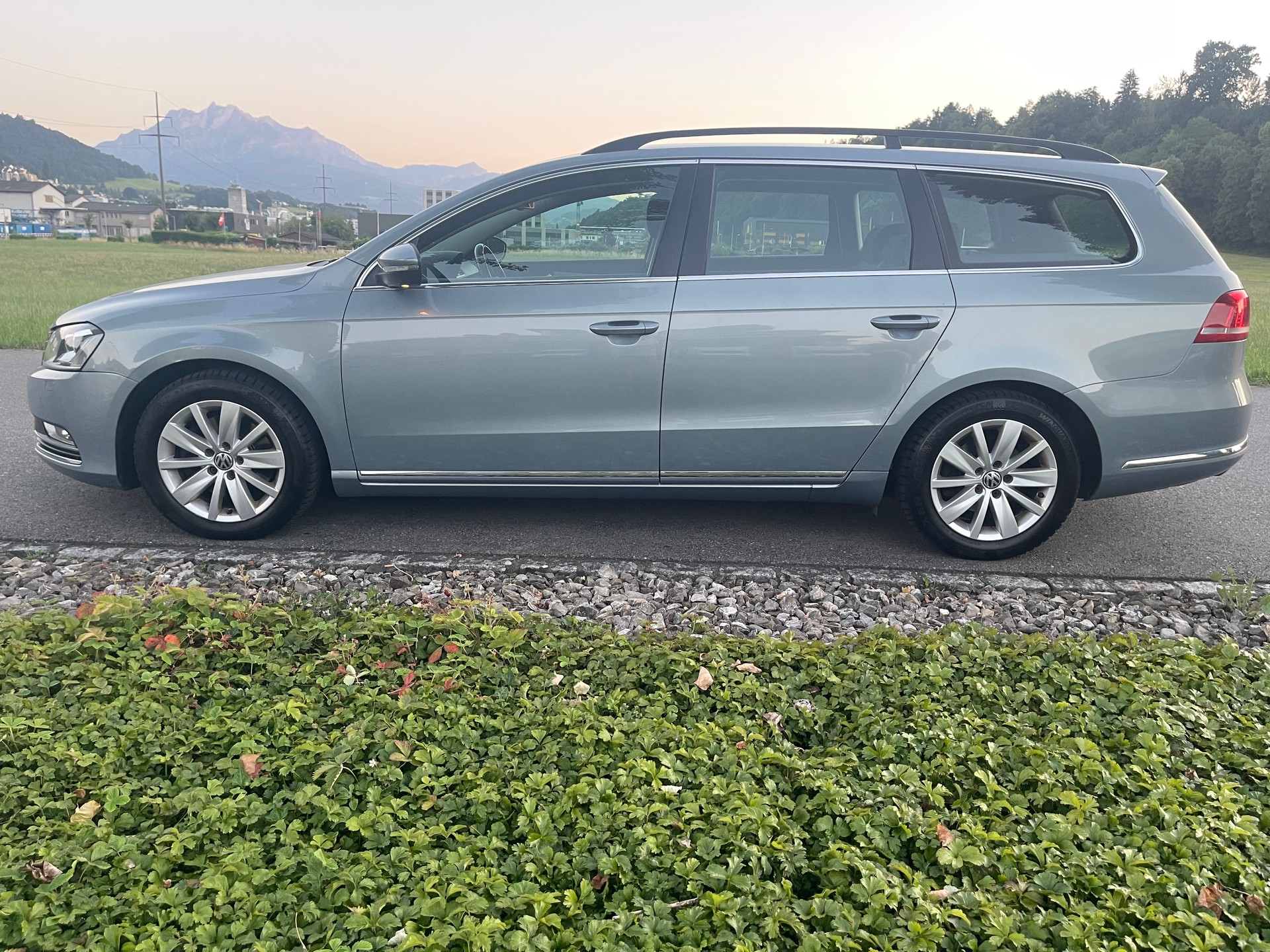 VW Passat Variant 2.0 TDI BMT Comfortline 4MDSG-image-3
