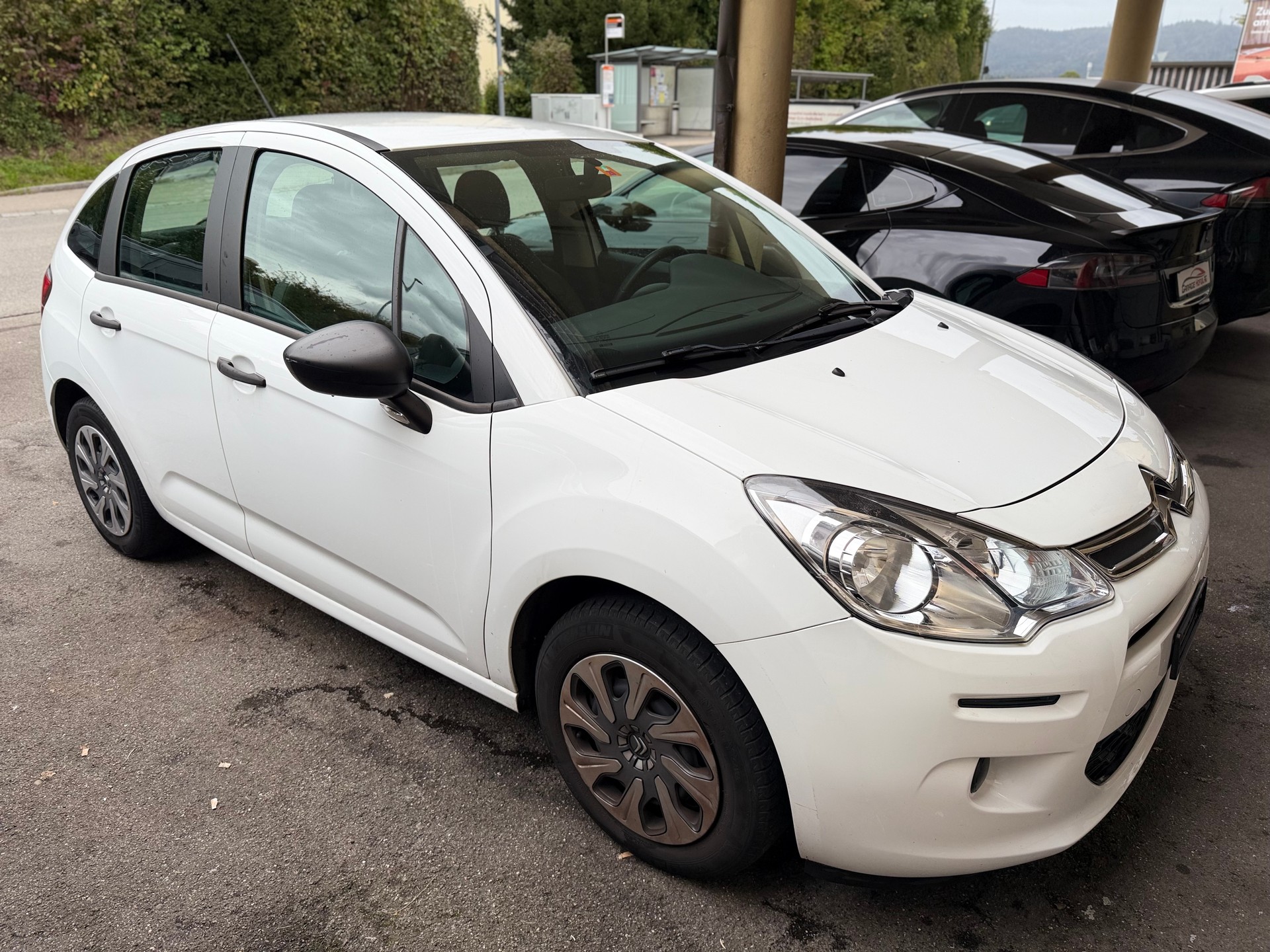 CITROEN C3 1.0i Attraction-image-1