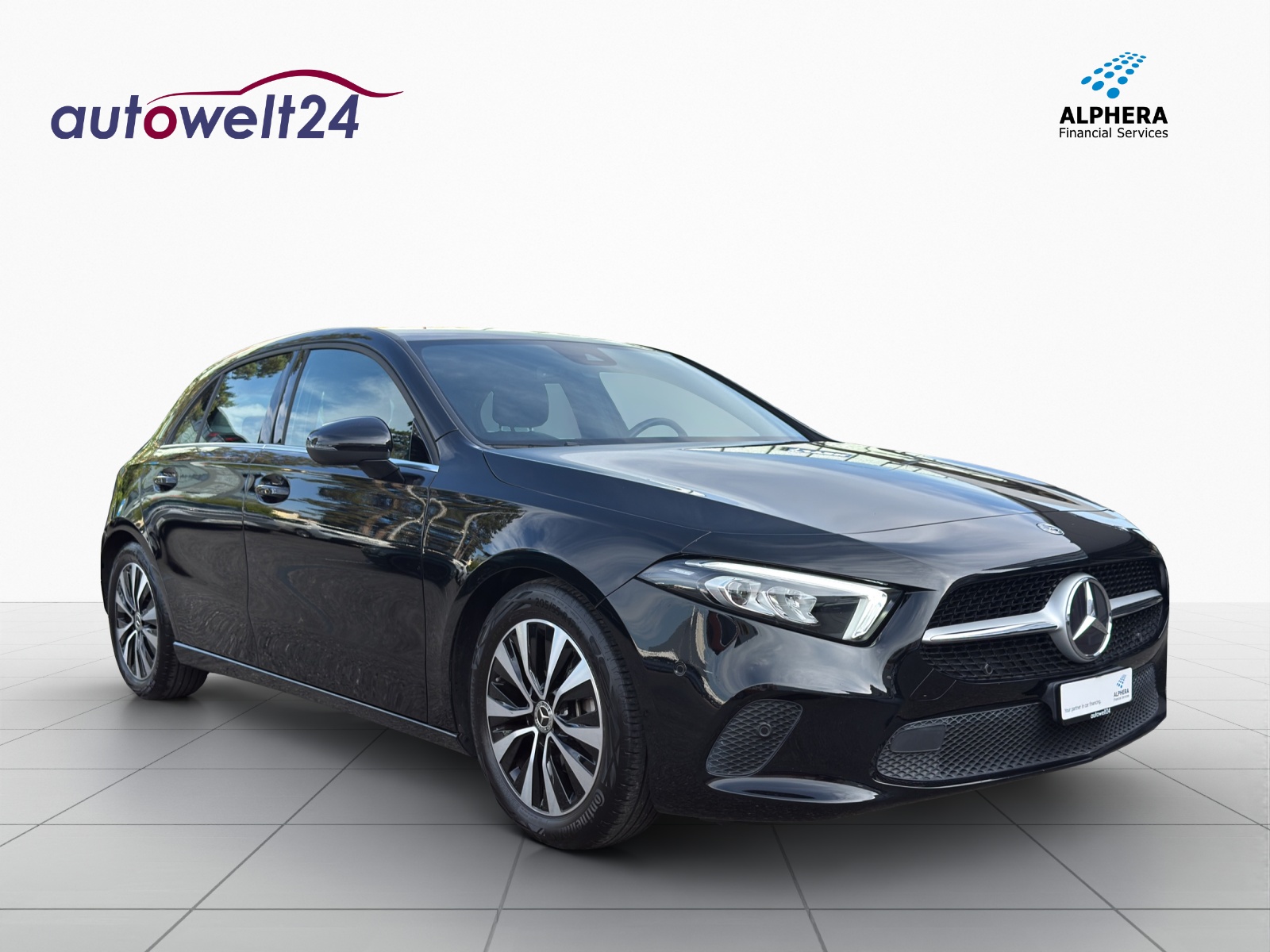 MERCEDES-BENZ A 180 Style 7G-DCT-image-2