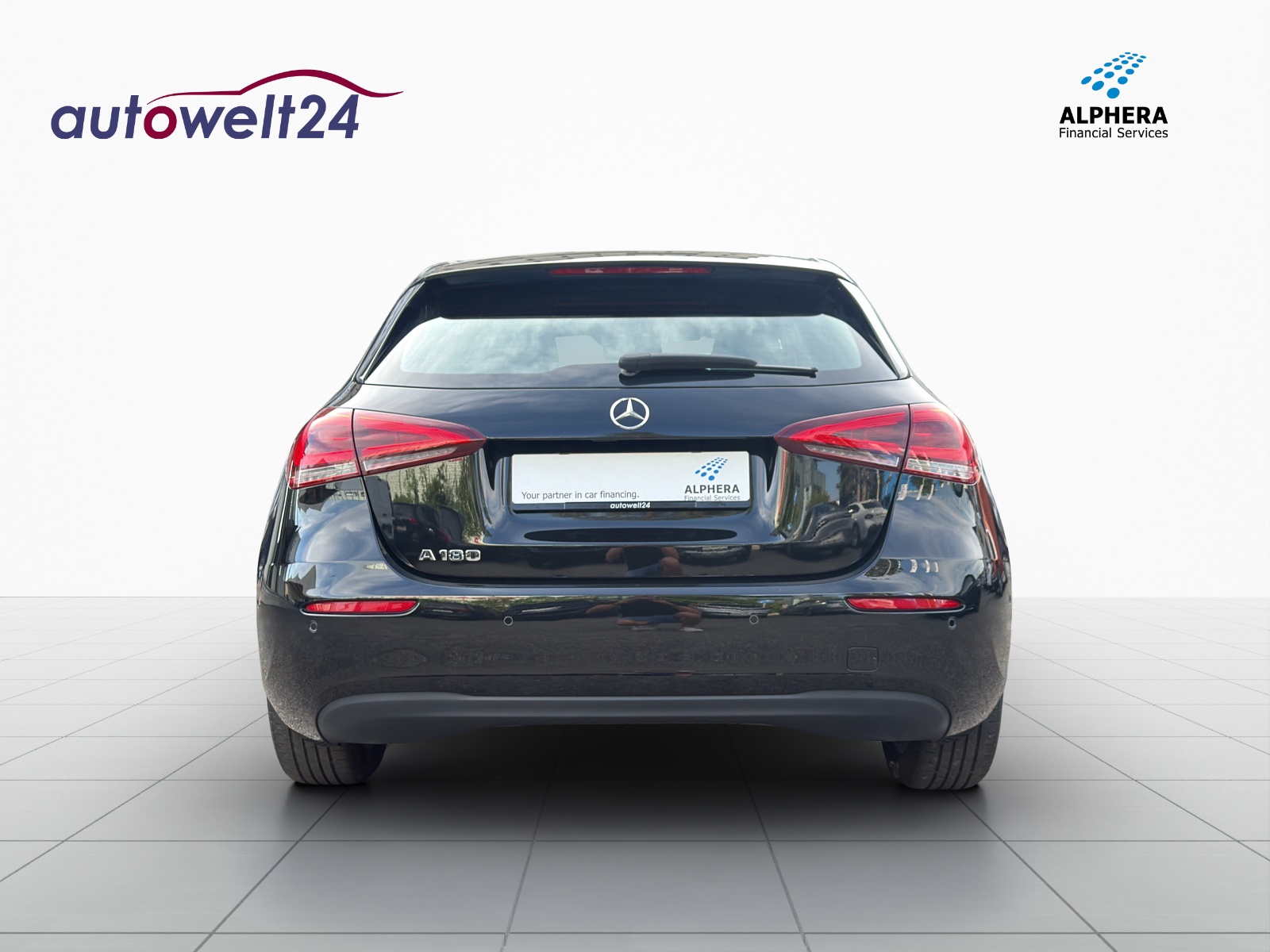 MERCEDES-BENZ A 180 Style 7G-DCT-image-5