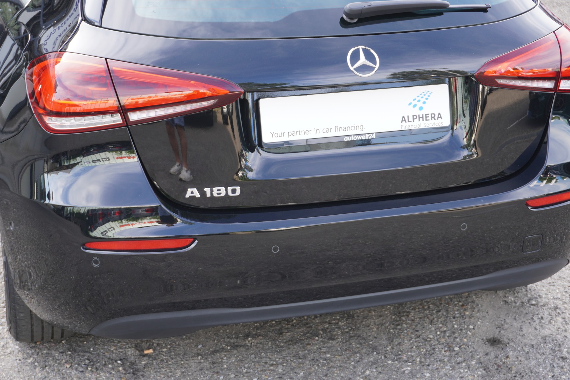 MERCEDES-BENZ A 180 Style 7G-DCT-image-32