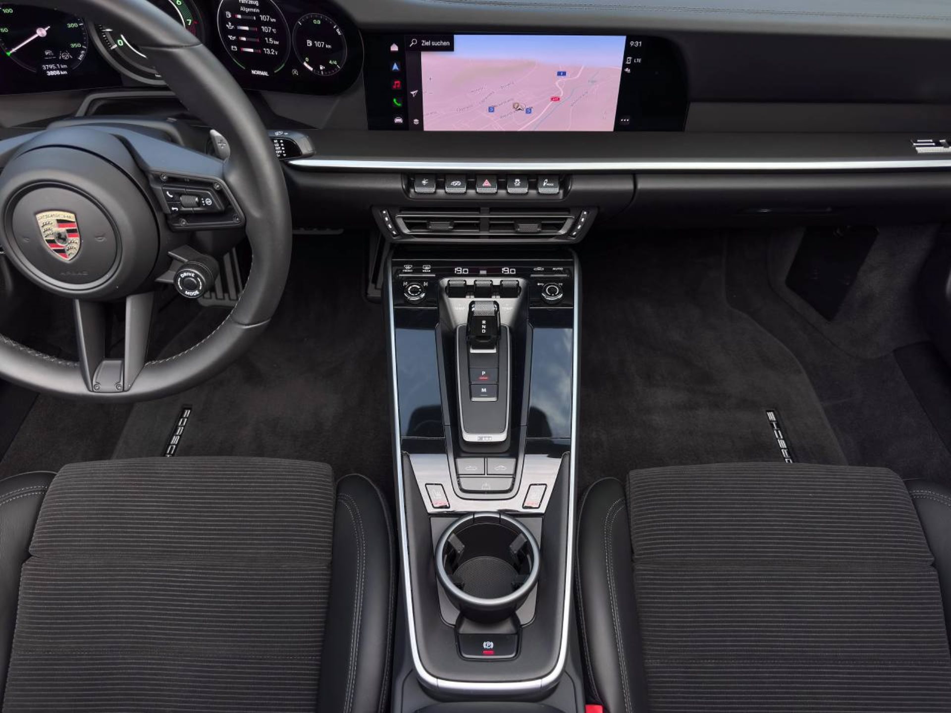 PORSCHE 911 Turbo S Cabriolet-image-20