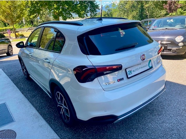 FIAT Tipo Hybrid 1.5 Swiss Edition Cross-image-3
