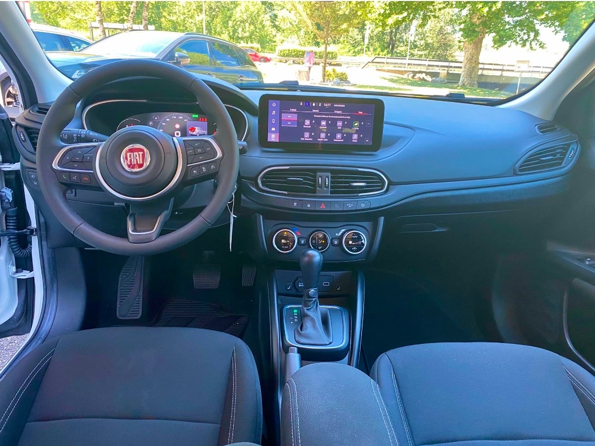 FIAT Tipo Hybrid 1.5 Swiss Edition Cross-image-7