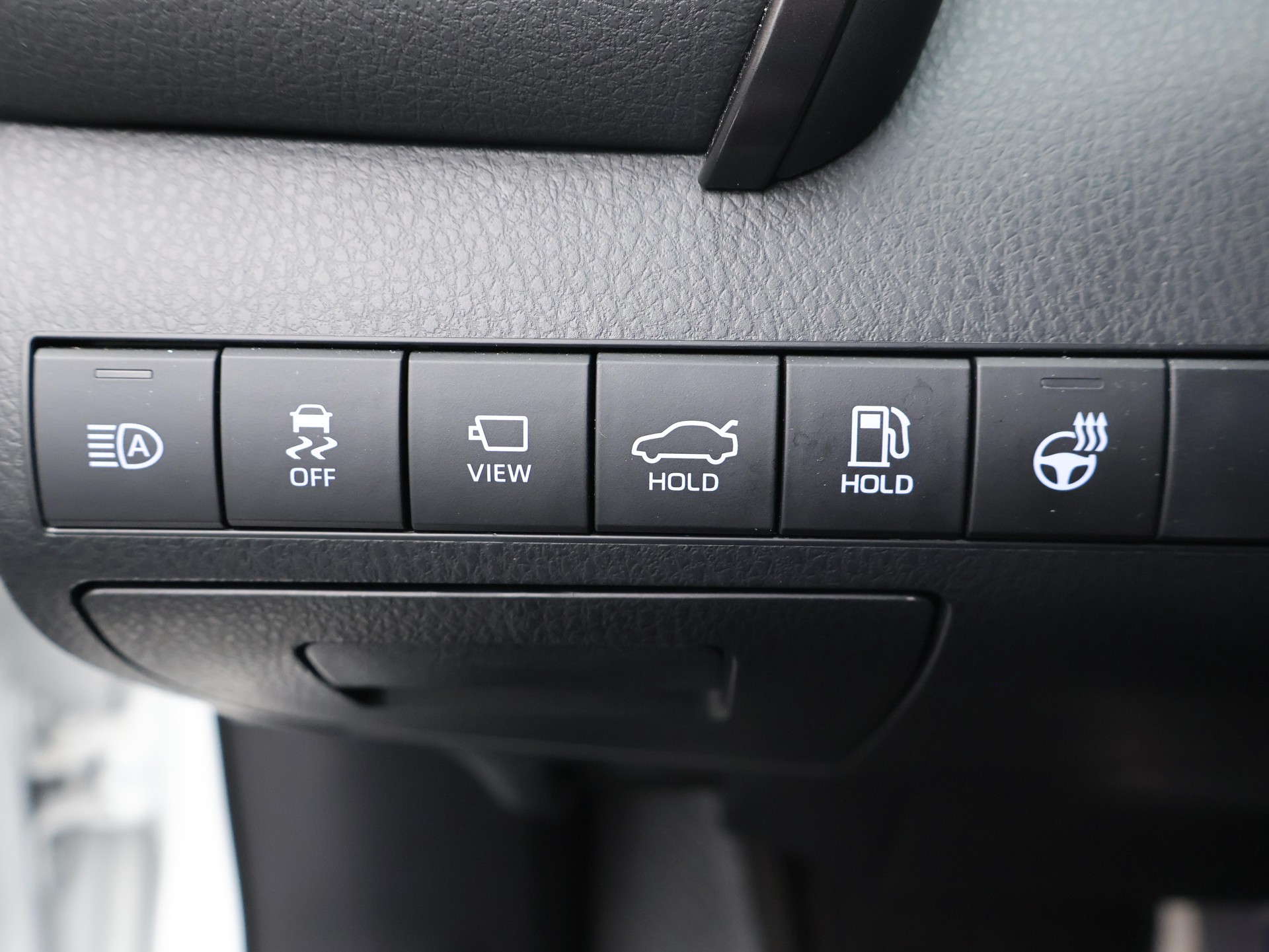 TOYOTA Camry 2.5 HSD Premium-image-13